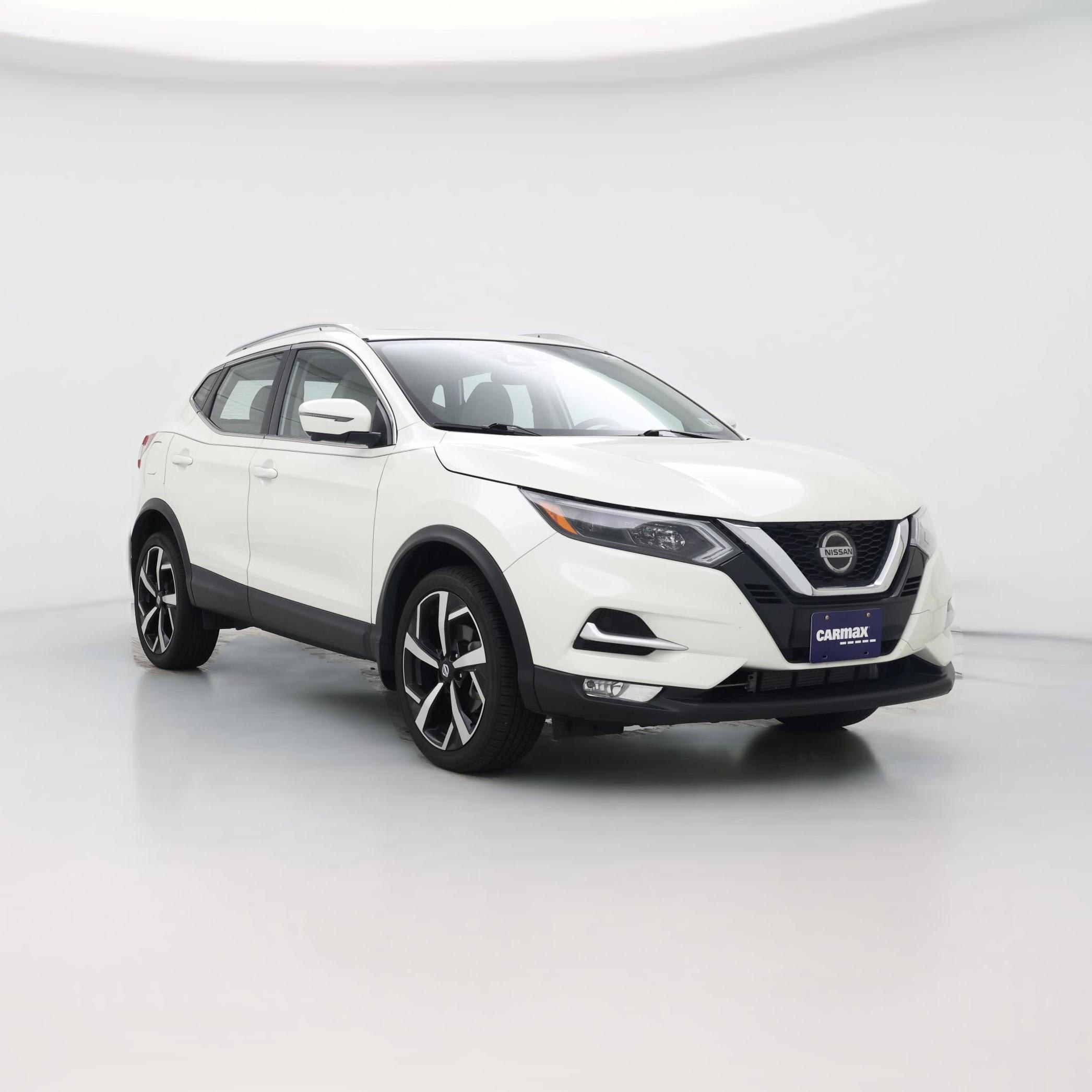 Thumbnail: 2022 Nissan Rogue Sport - 1