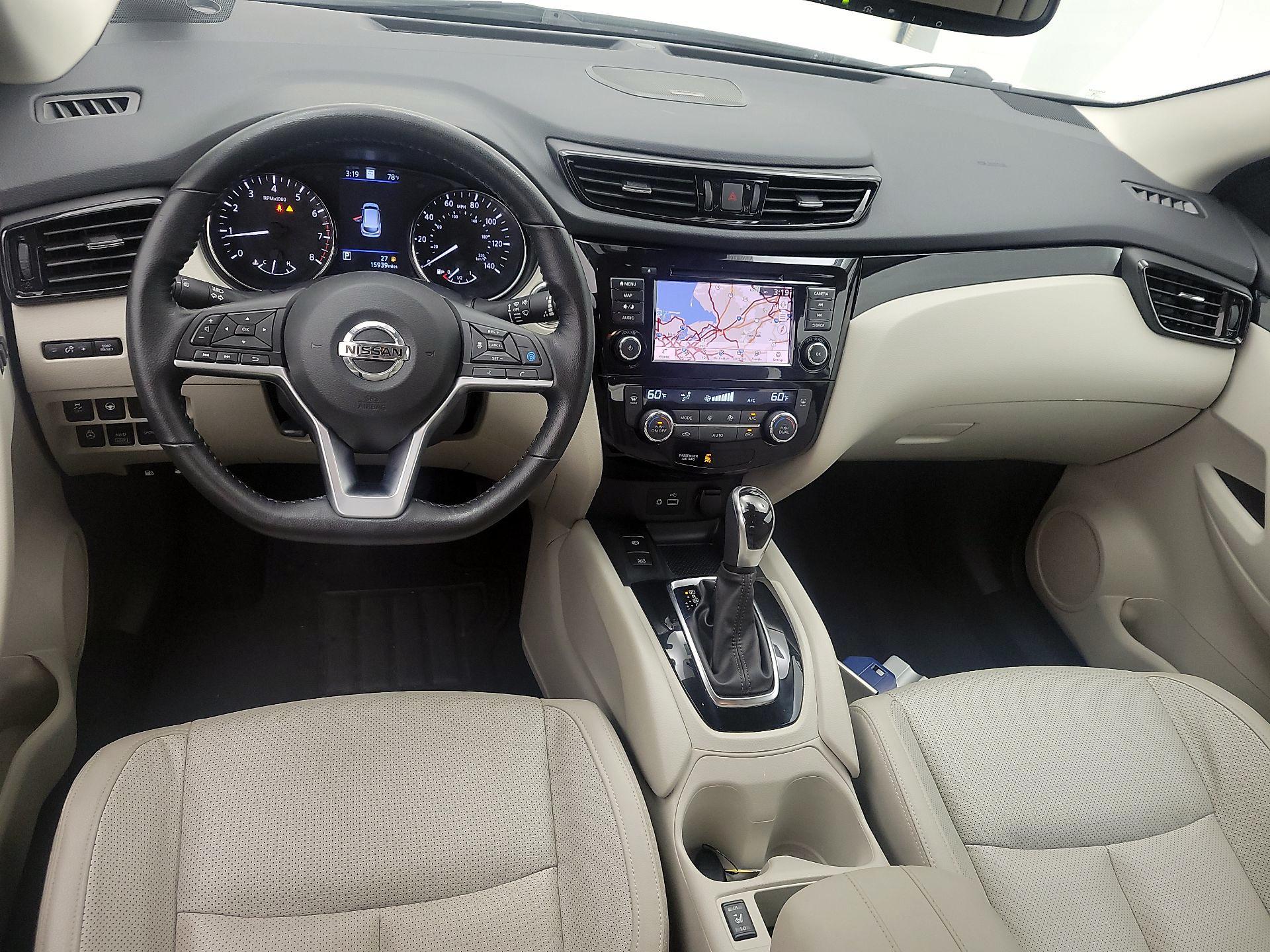 Thumbnail: 2022 Nissan Rogue Sport - 9