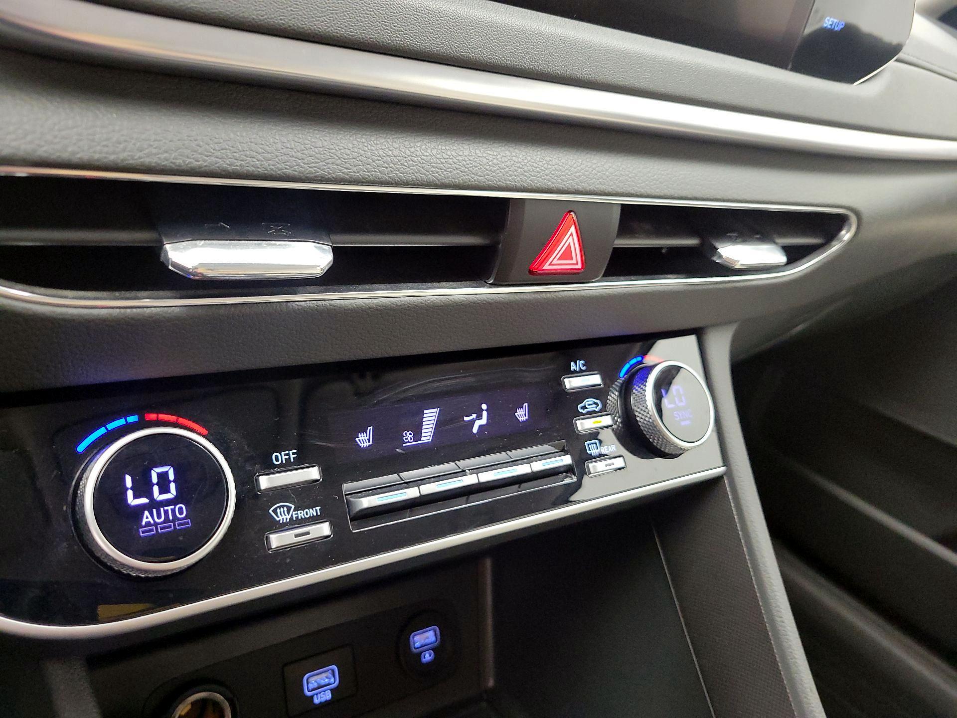 Thumbnail: 2023 Hyundai Sonata - 17