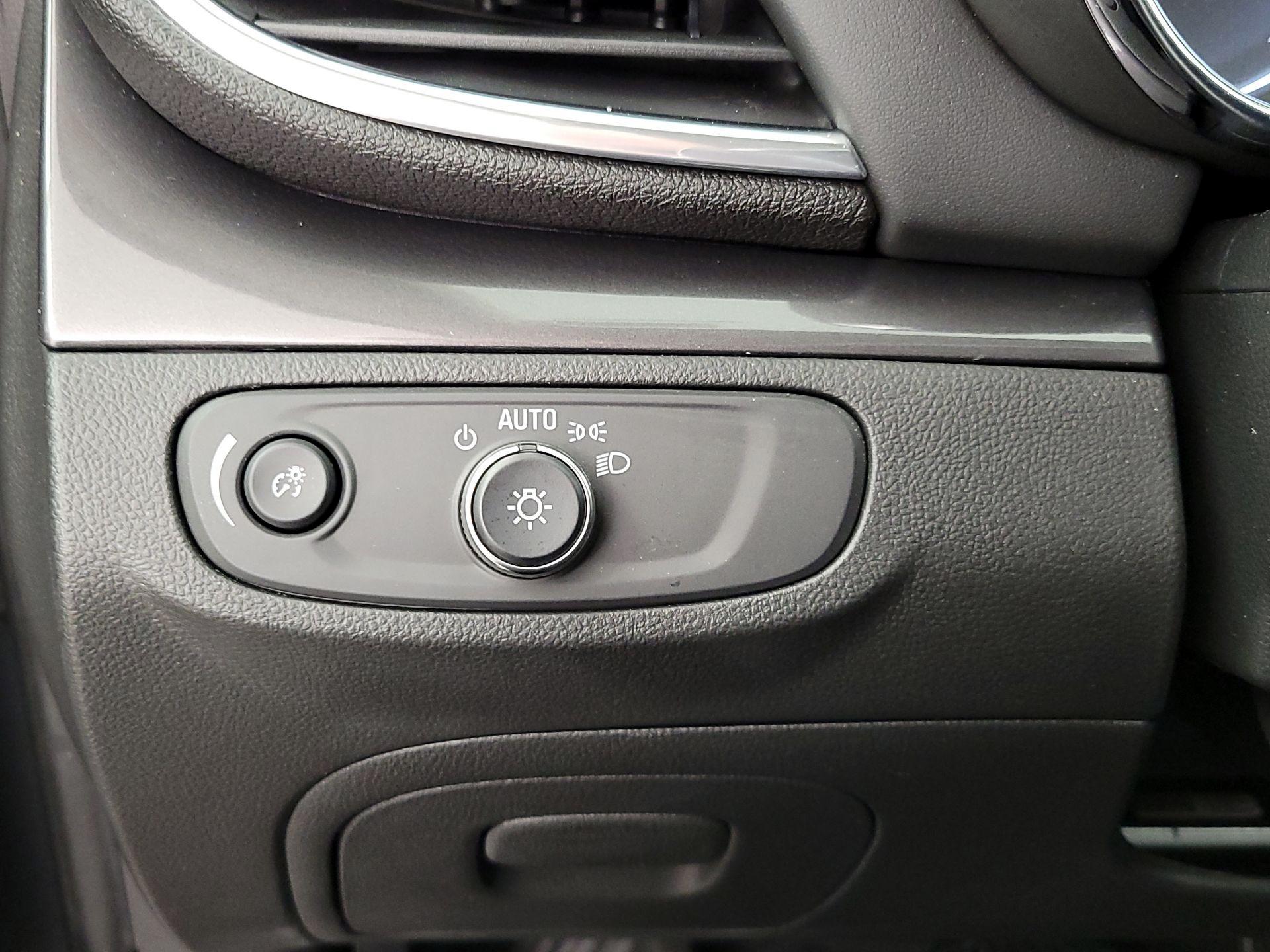 Thumbnail: 2019 Buick Encore - 13