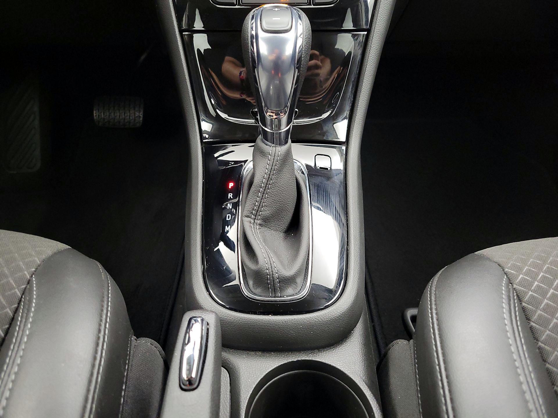 Thumbnail: 2019 Buick Encore - 17