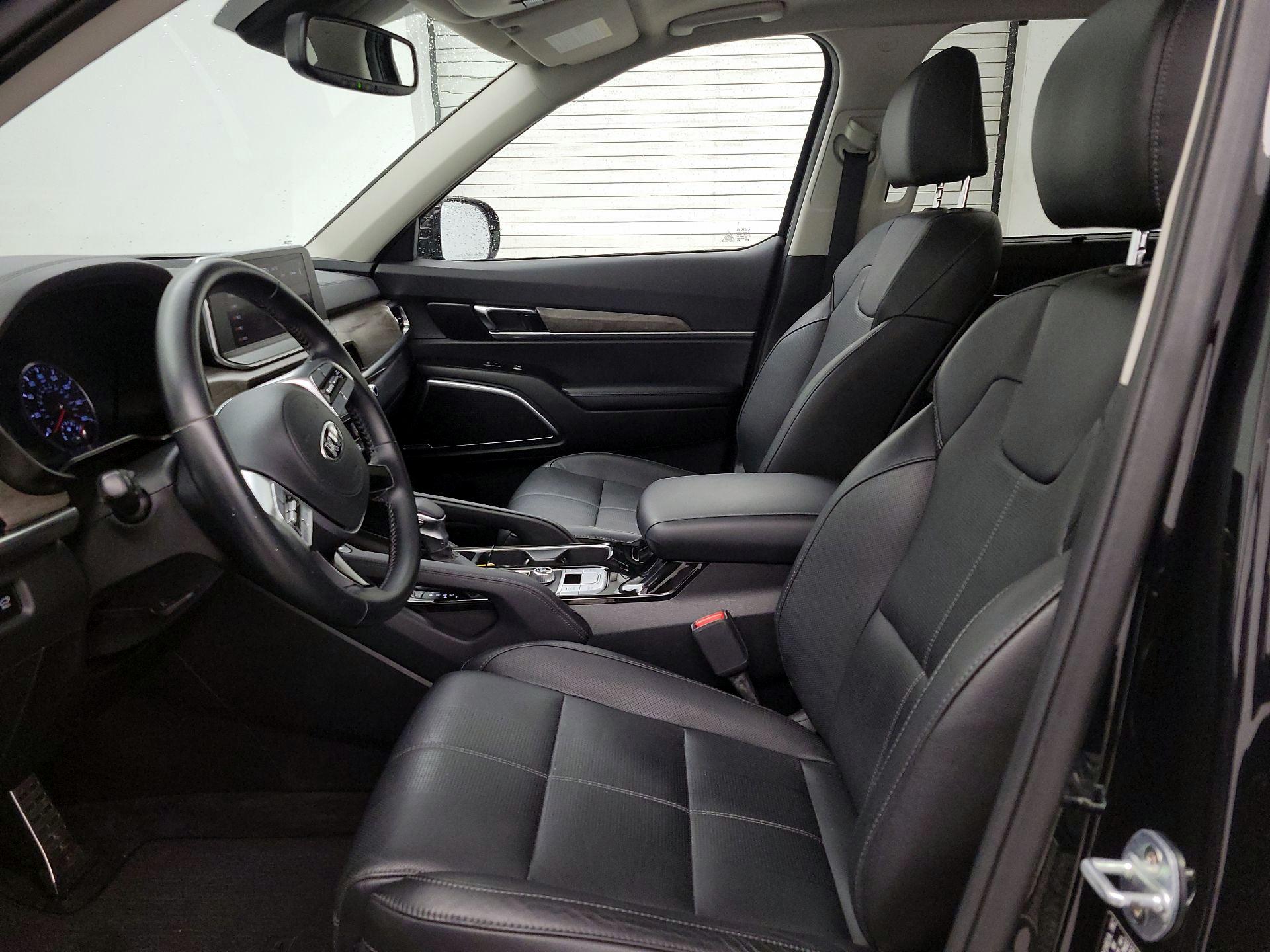 Thumbnail: 2020 Kia Telluride - 11