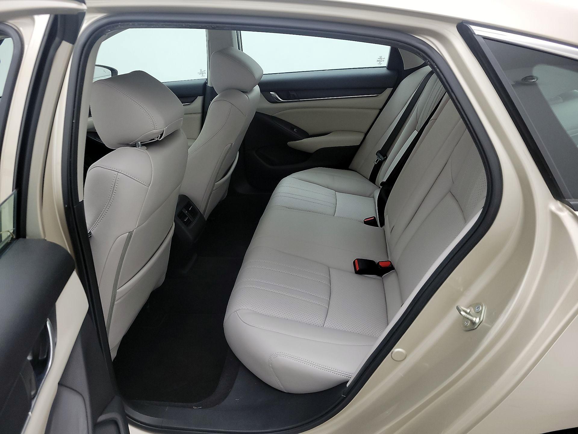 Thumbnail: 2019 Honda Accord - 20