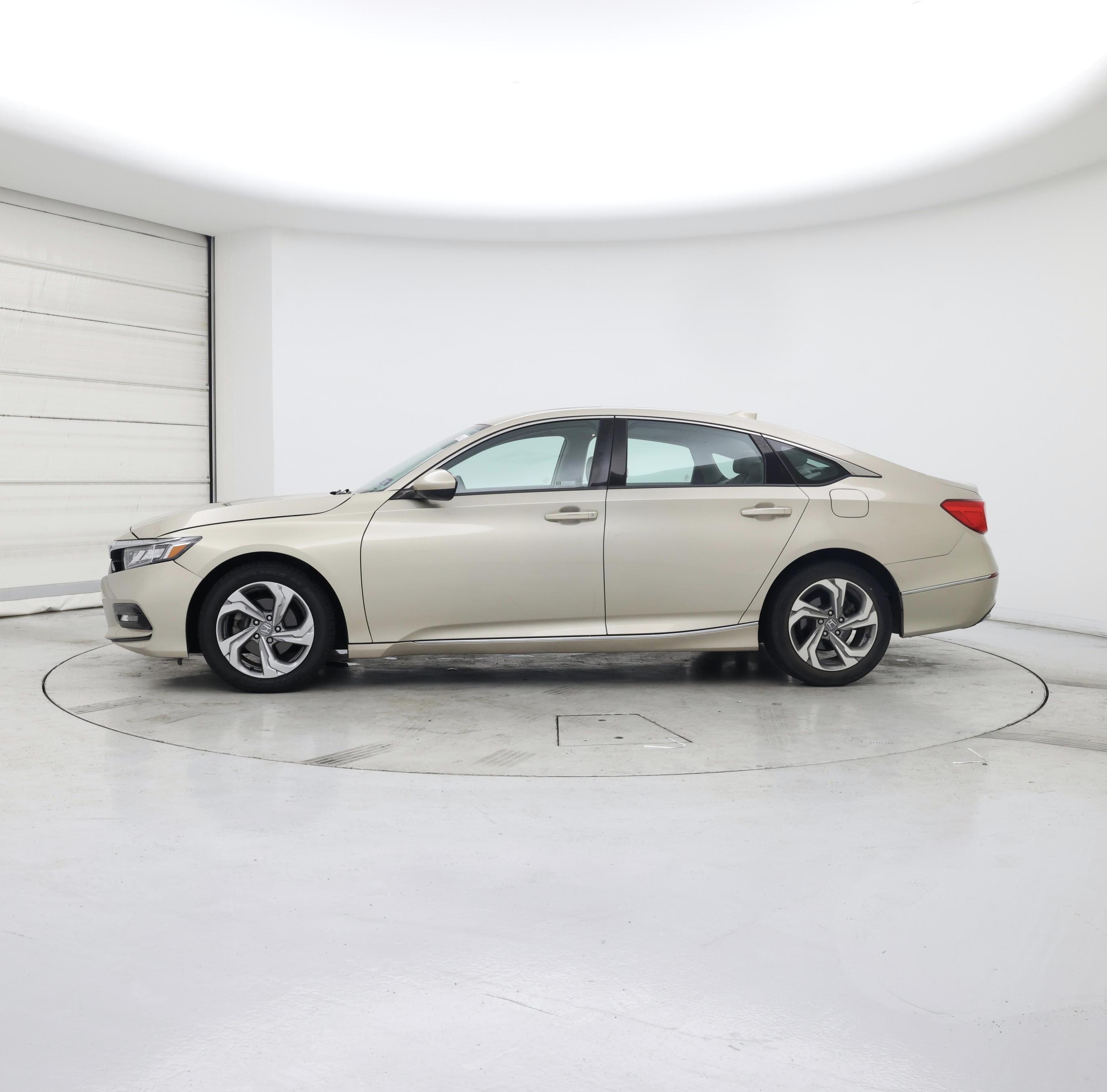 Thumbnail: 2019 Honda Accord - 3