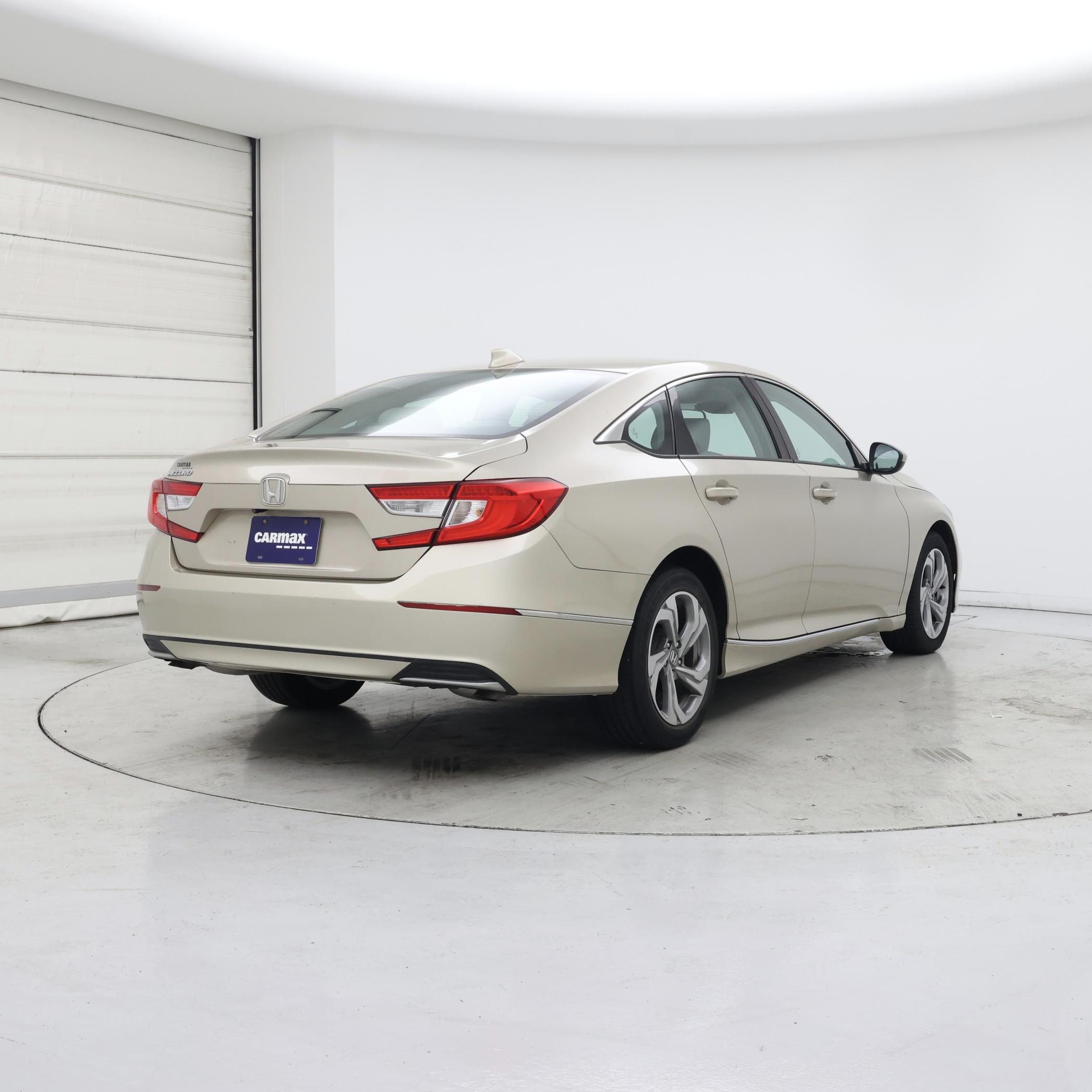Thumbnail: 2019 Honda Accord - 8