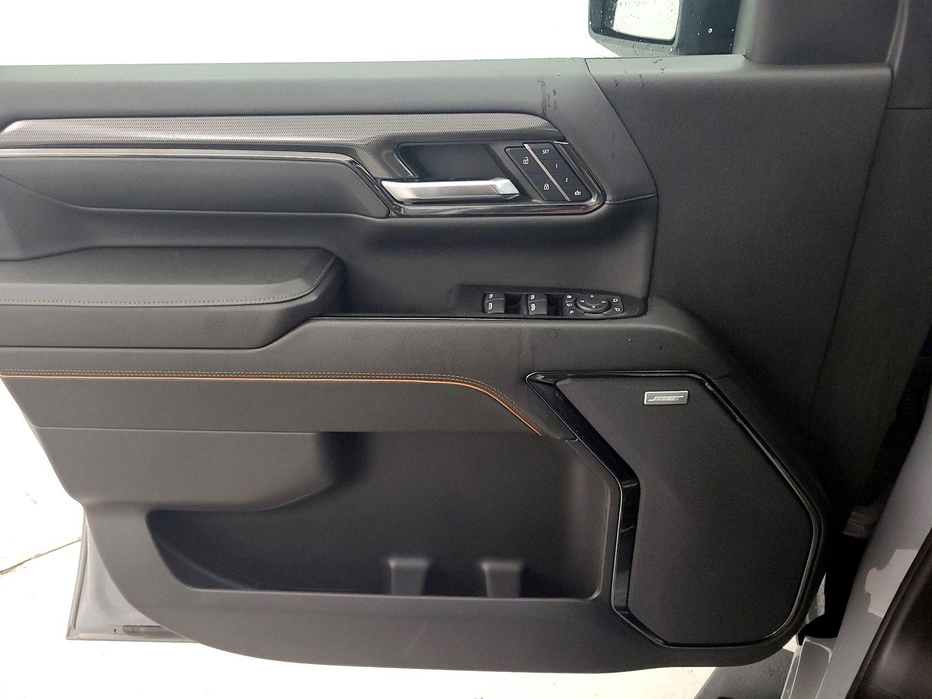 Thumbnail: 2024 GMC Sierra 2500 - 12