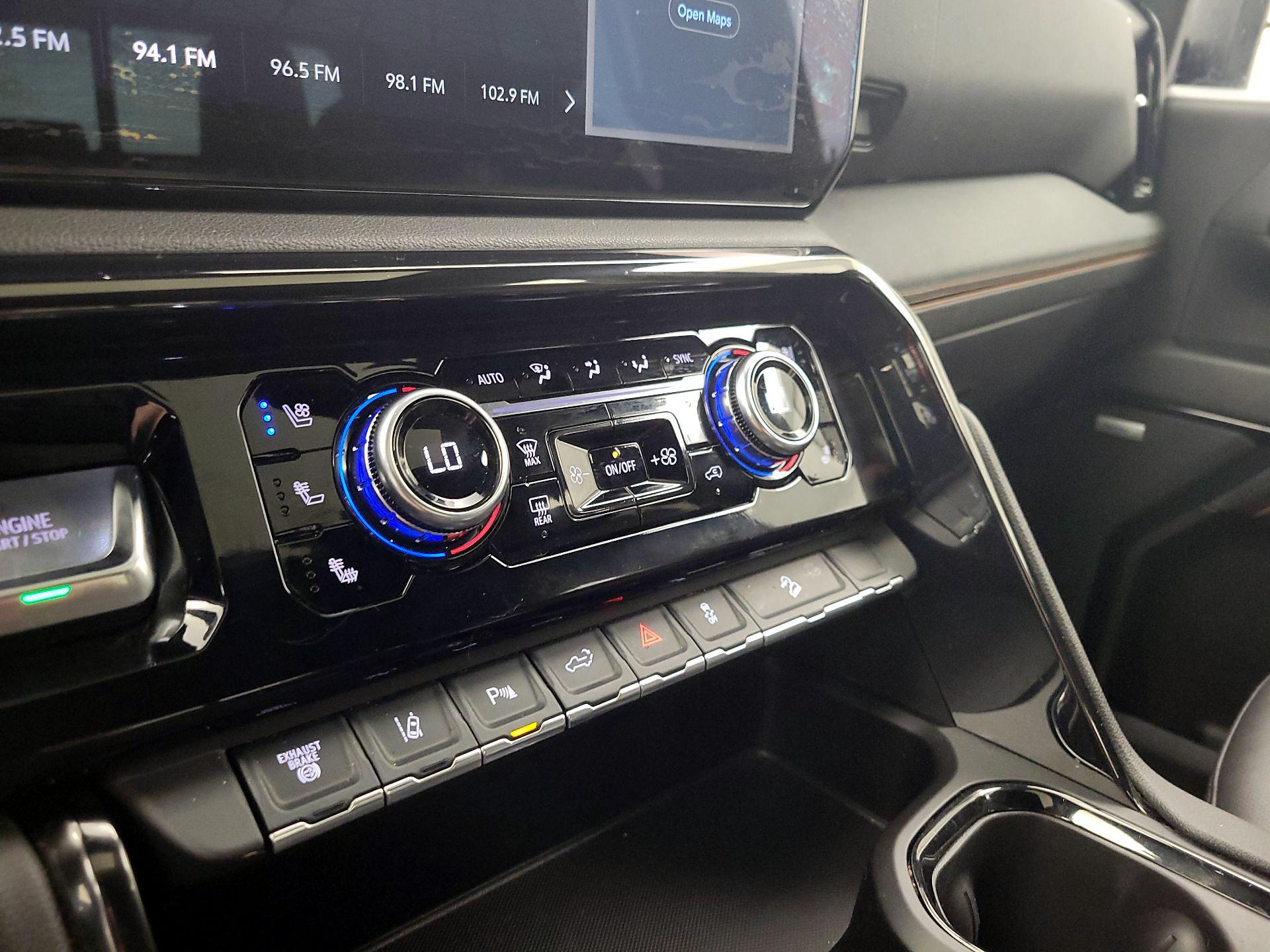 Thumbnail: 2024 GMC Sierra 2500 - 16