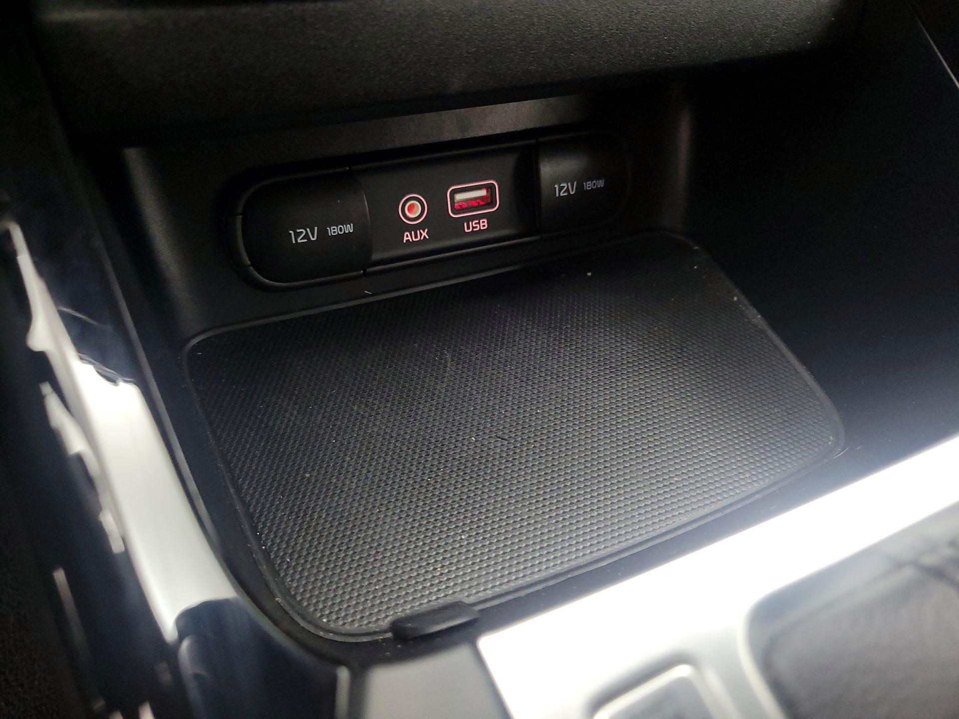 Thumbnail: 2021 Kia Forte - 18