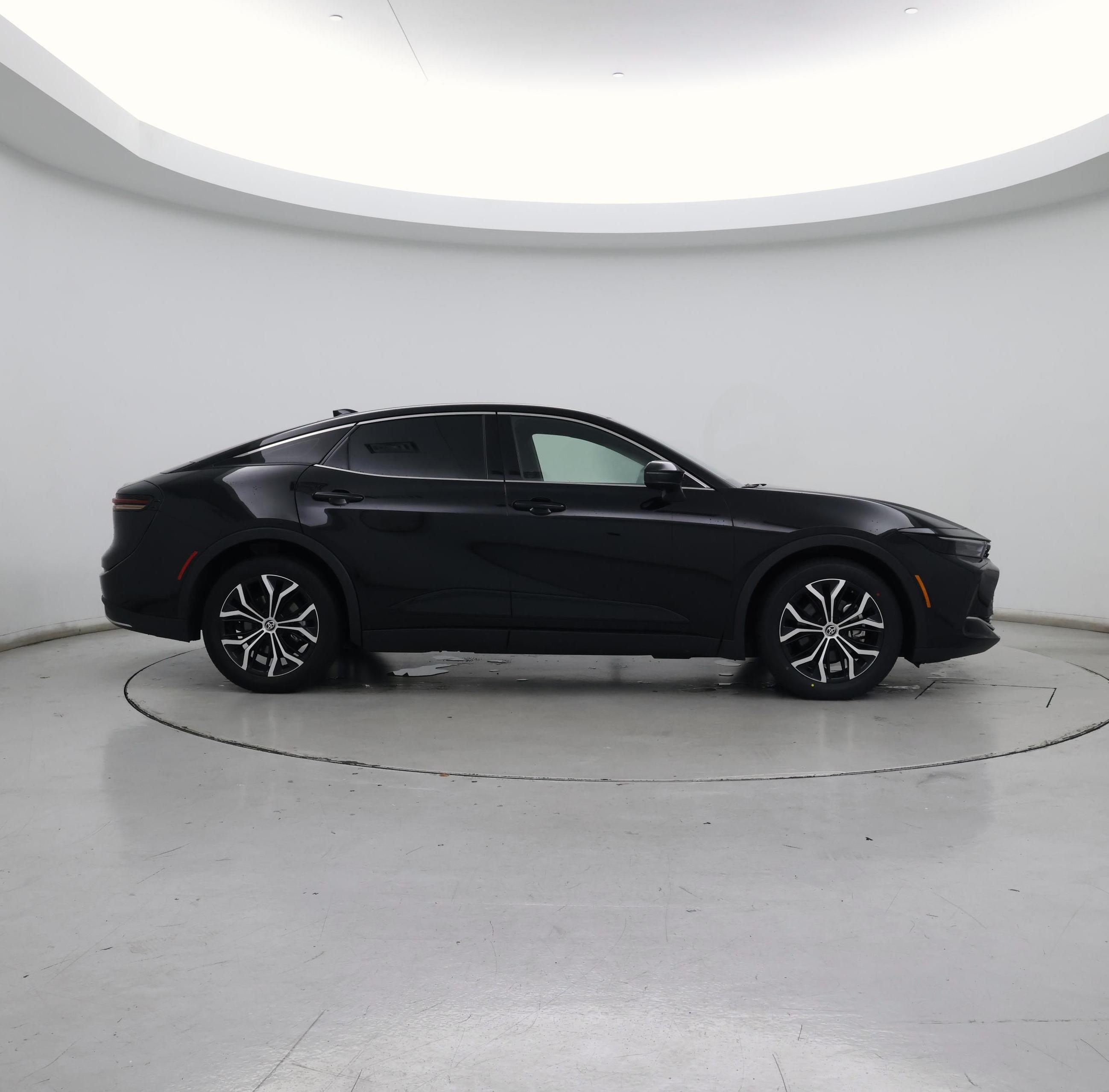 Thumbnail: 2023 Toyota Crown - 7
