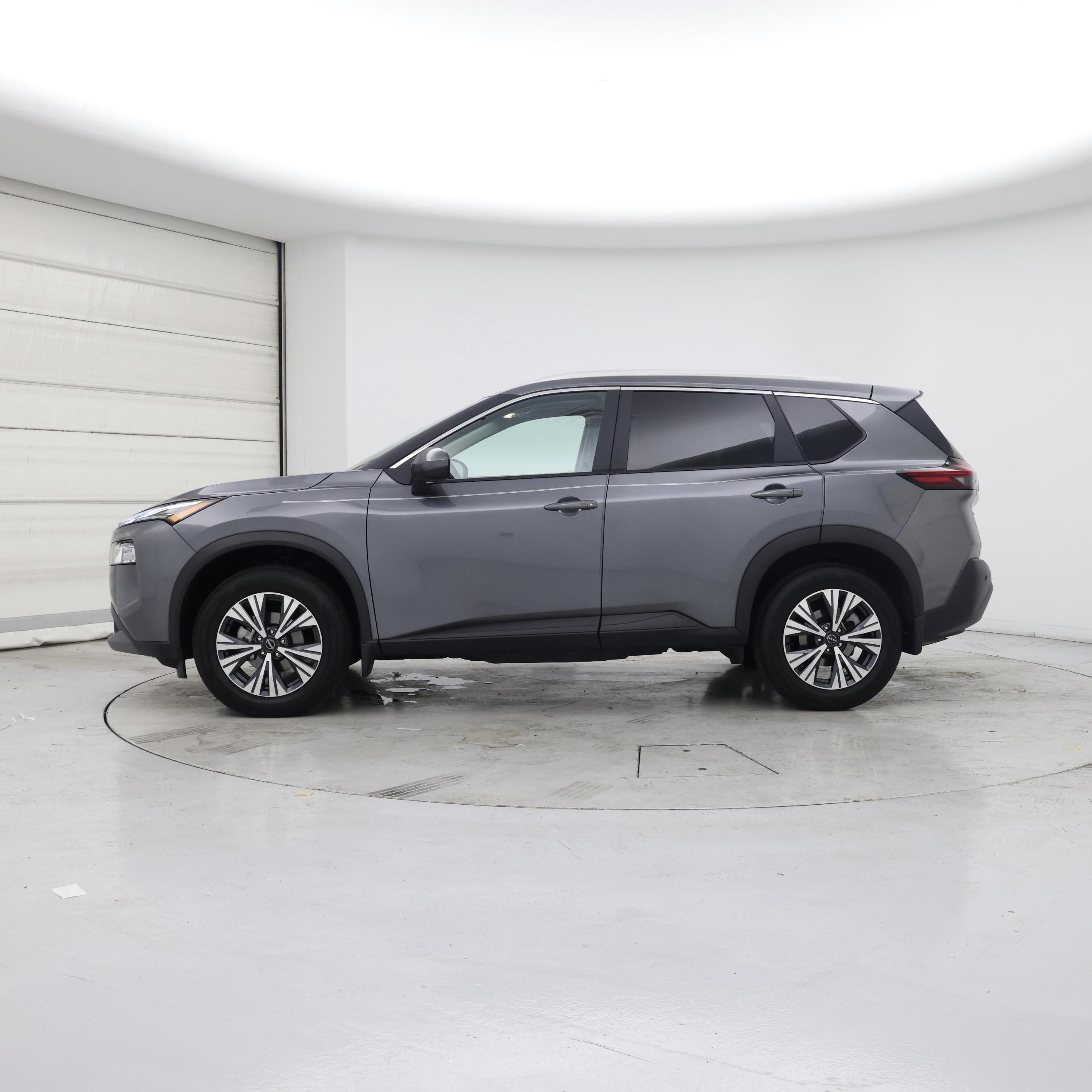 Thumbnail: 2022 Nissan Rogue - 3