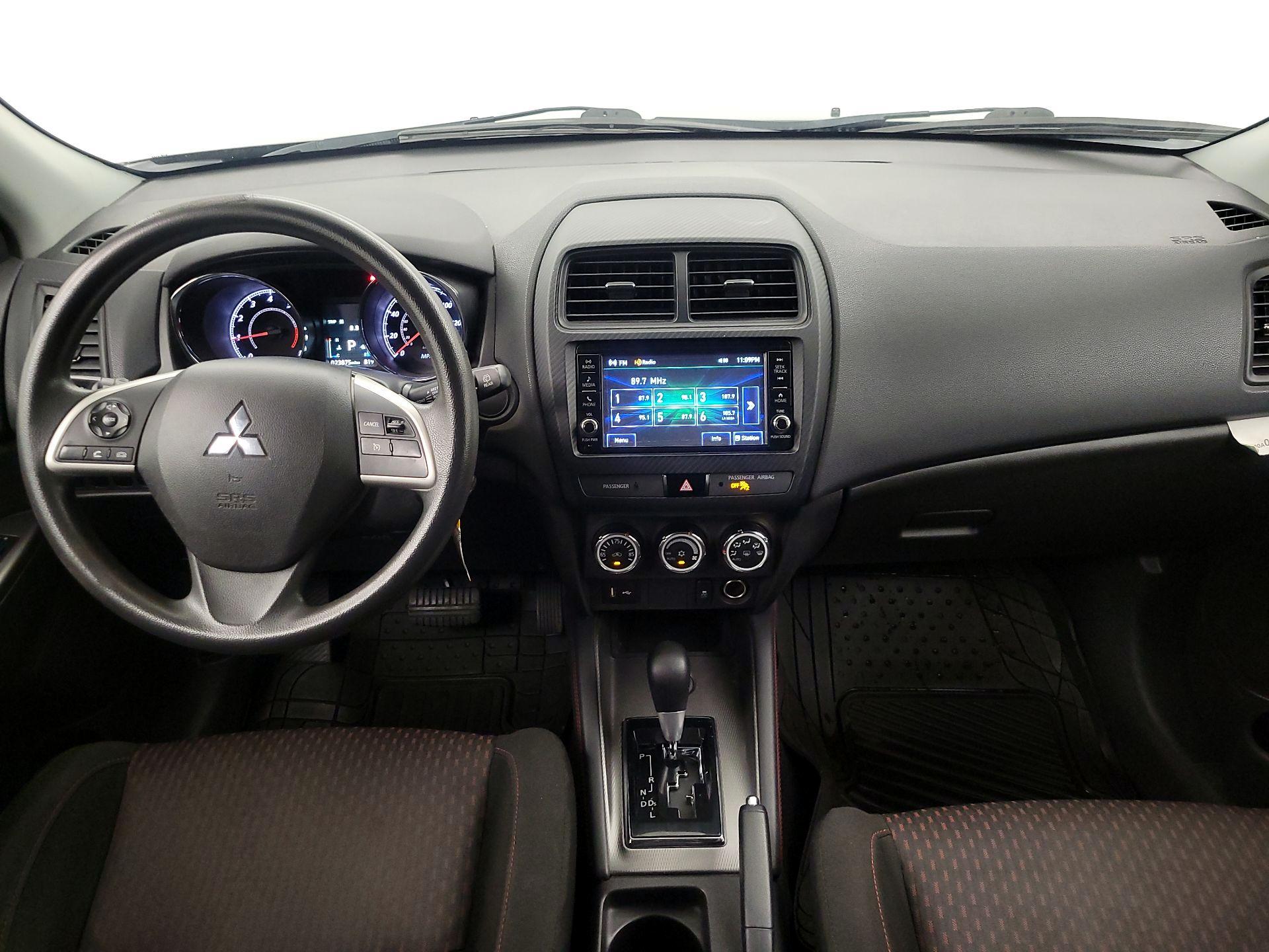 Thumbnail: 2019 Mitsubishi Outlander Sport - 9