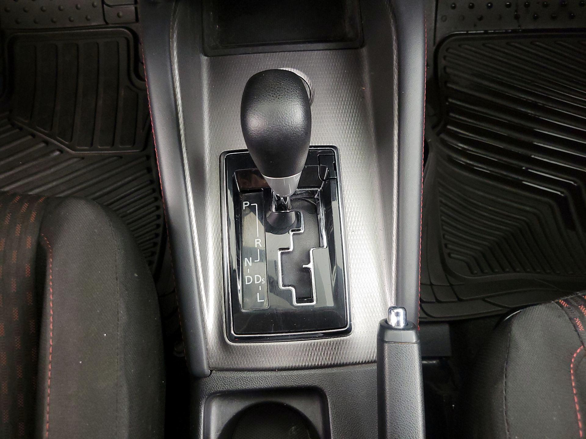 Thumbnail: 2019 Mitsubishi Outlander Sport - 16