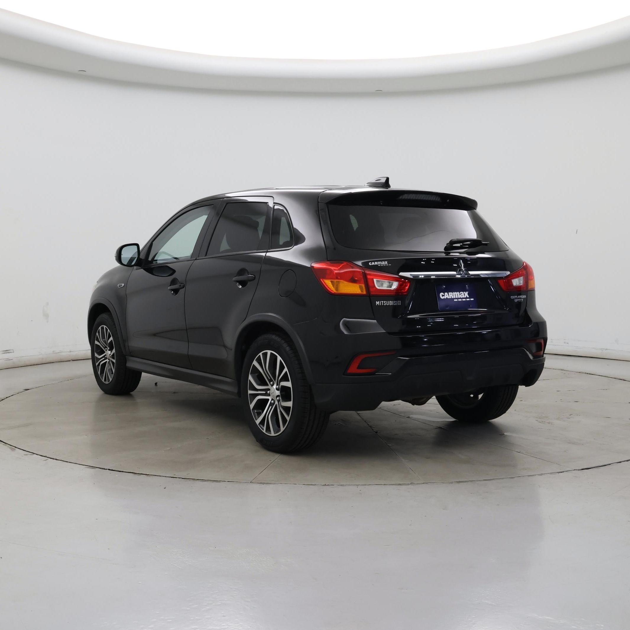 Thumbnail: 2019 Mitsubishi Outlander Sport - 2