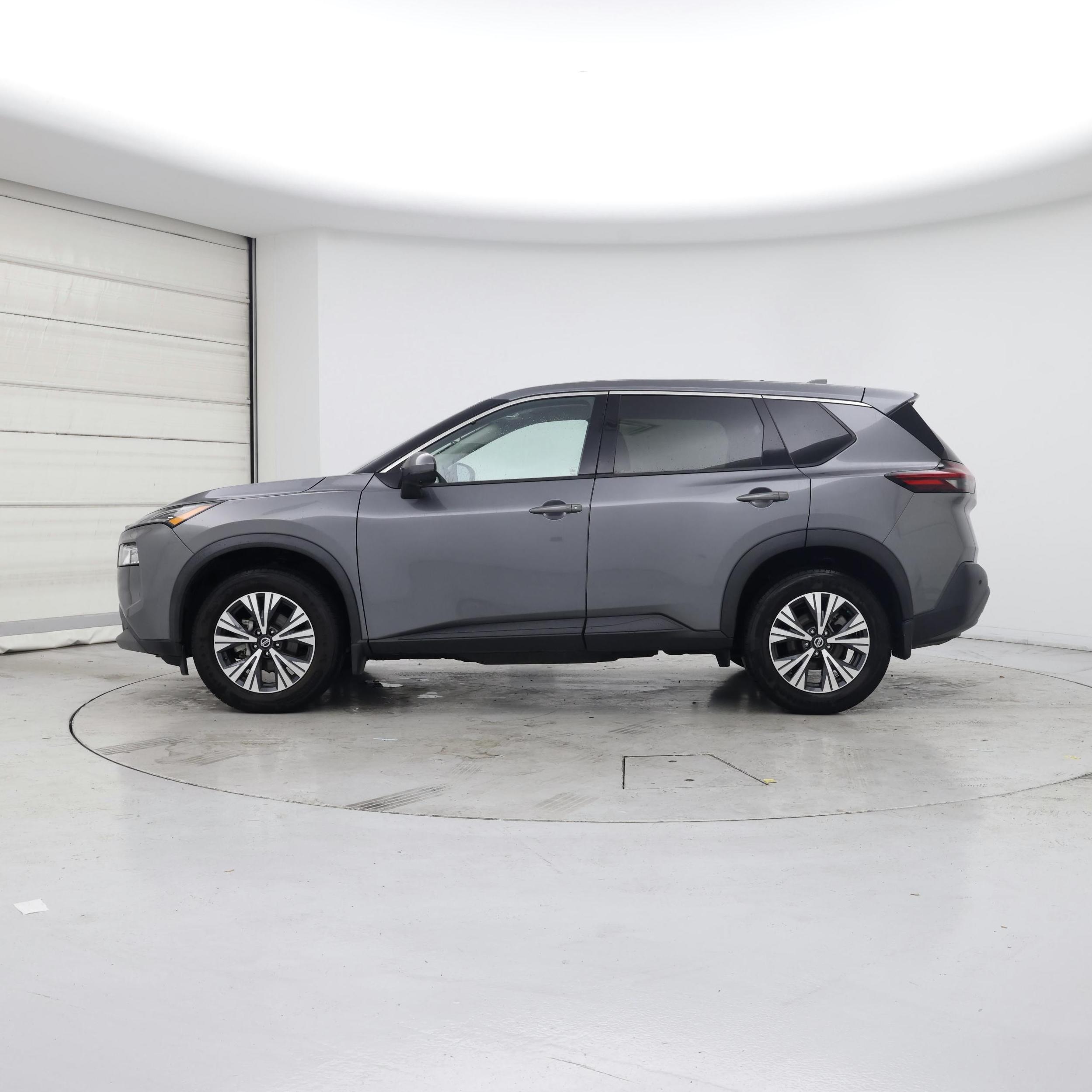 Thumbnail: 2021 Nissan Rogue - 3