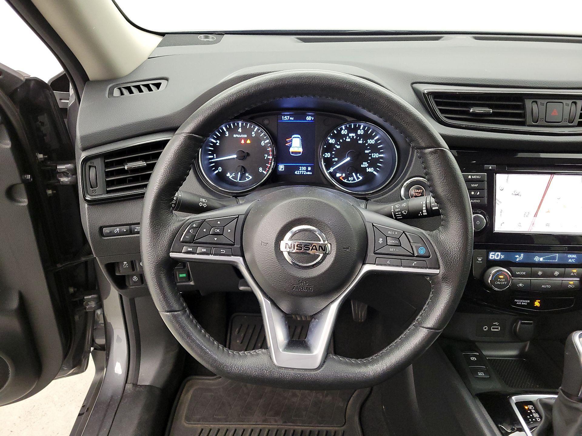 Thumbnail: 2020 Nissan Rogue - 10