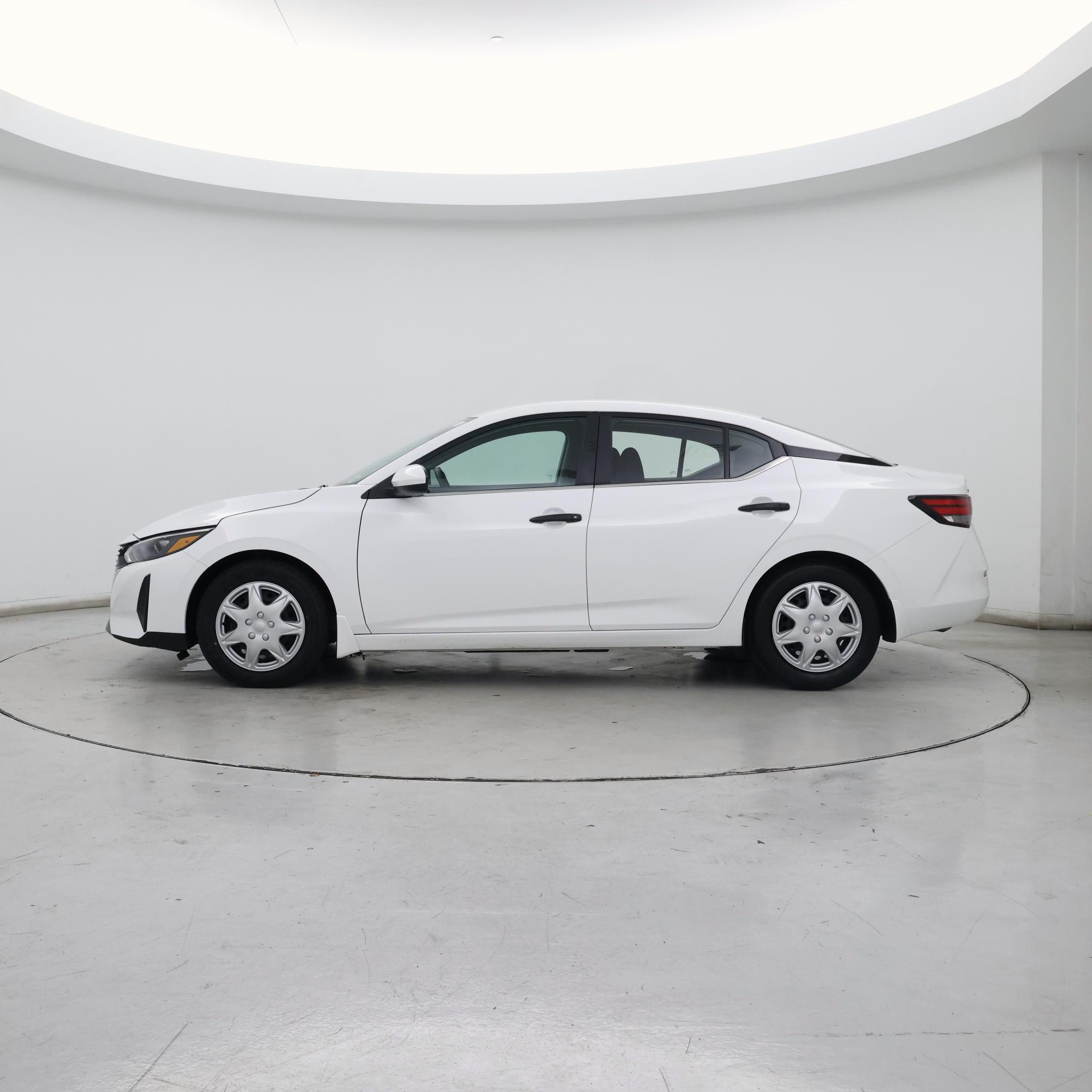 Thumbnail: 2024 Nissan Sentra - 3