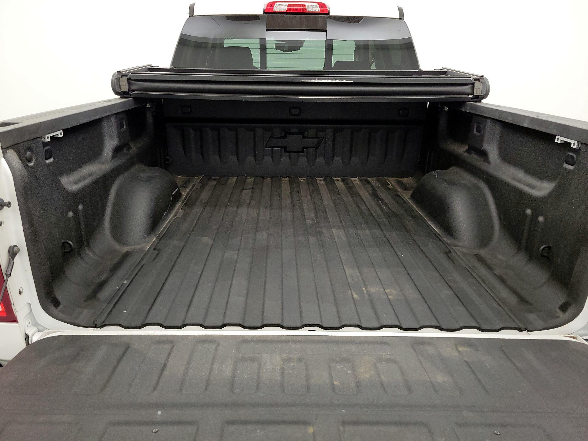 Thumbnail: 2017 Chevrolet Silverado 1500 - 20