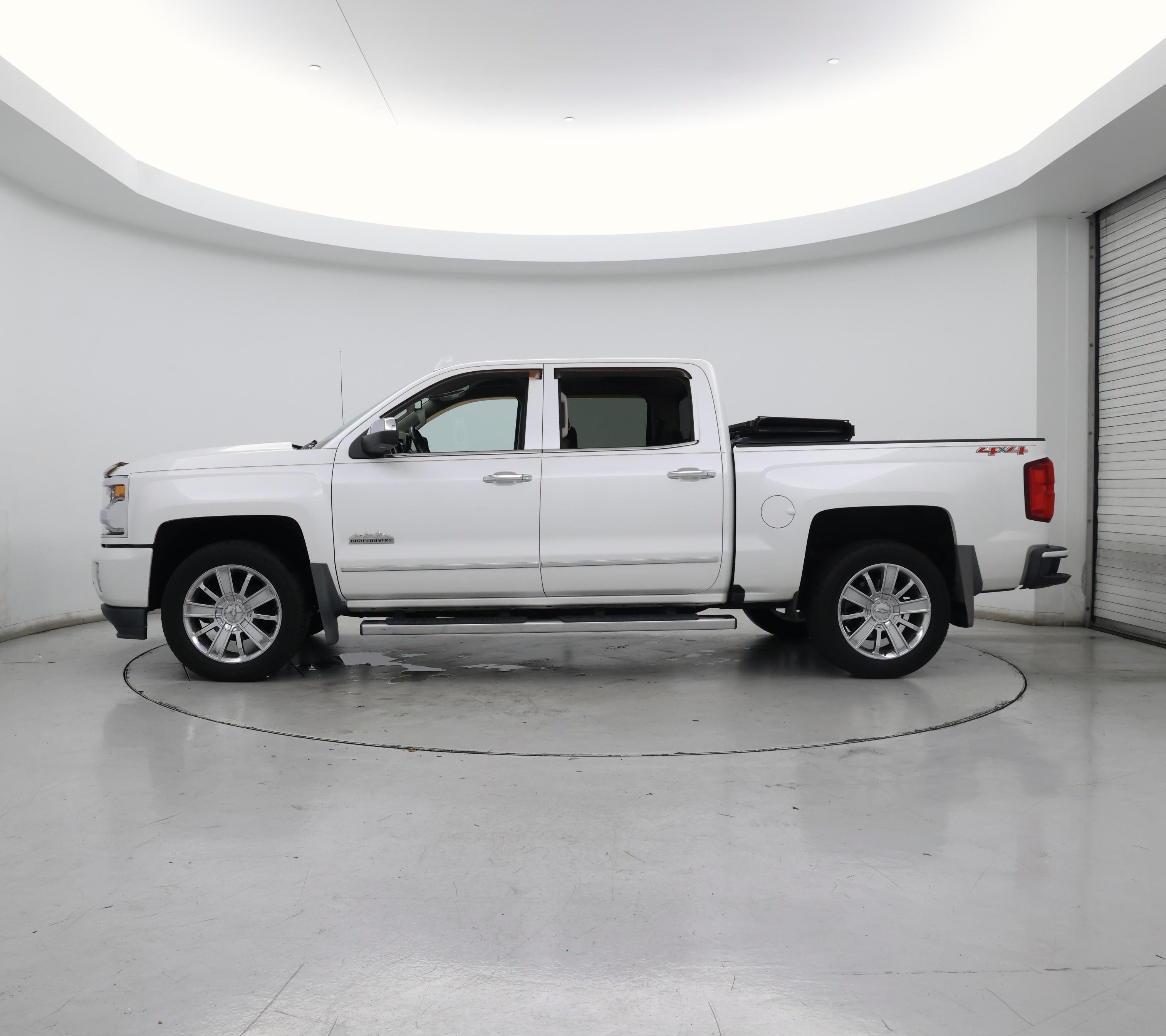 Thumbnail: 2017 Chevrolet Silverado 1500 - 3