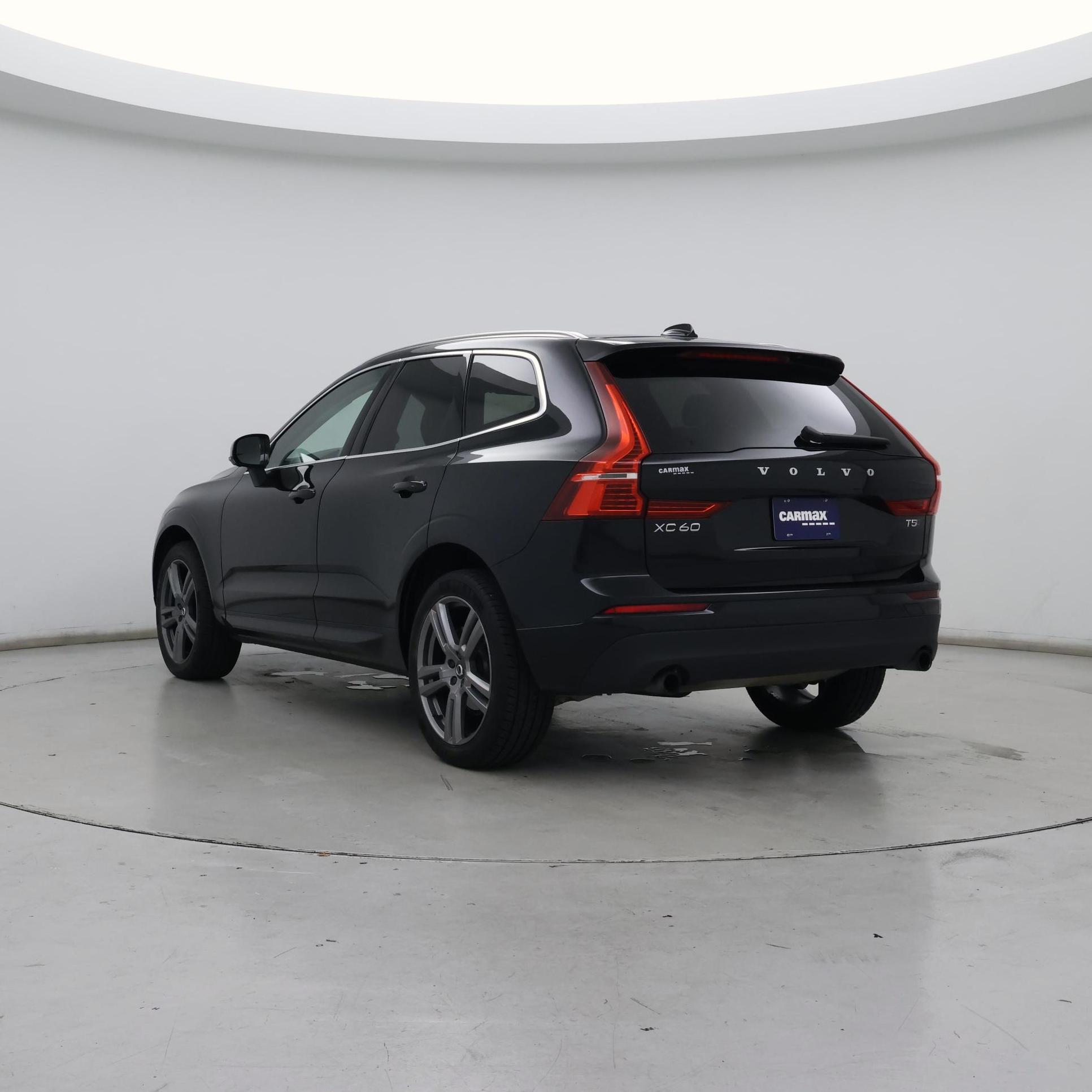 Thumbnail: 2021 Volvo XC60 - 2