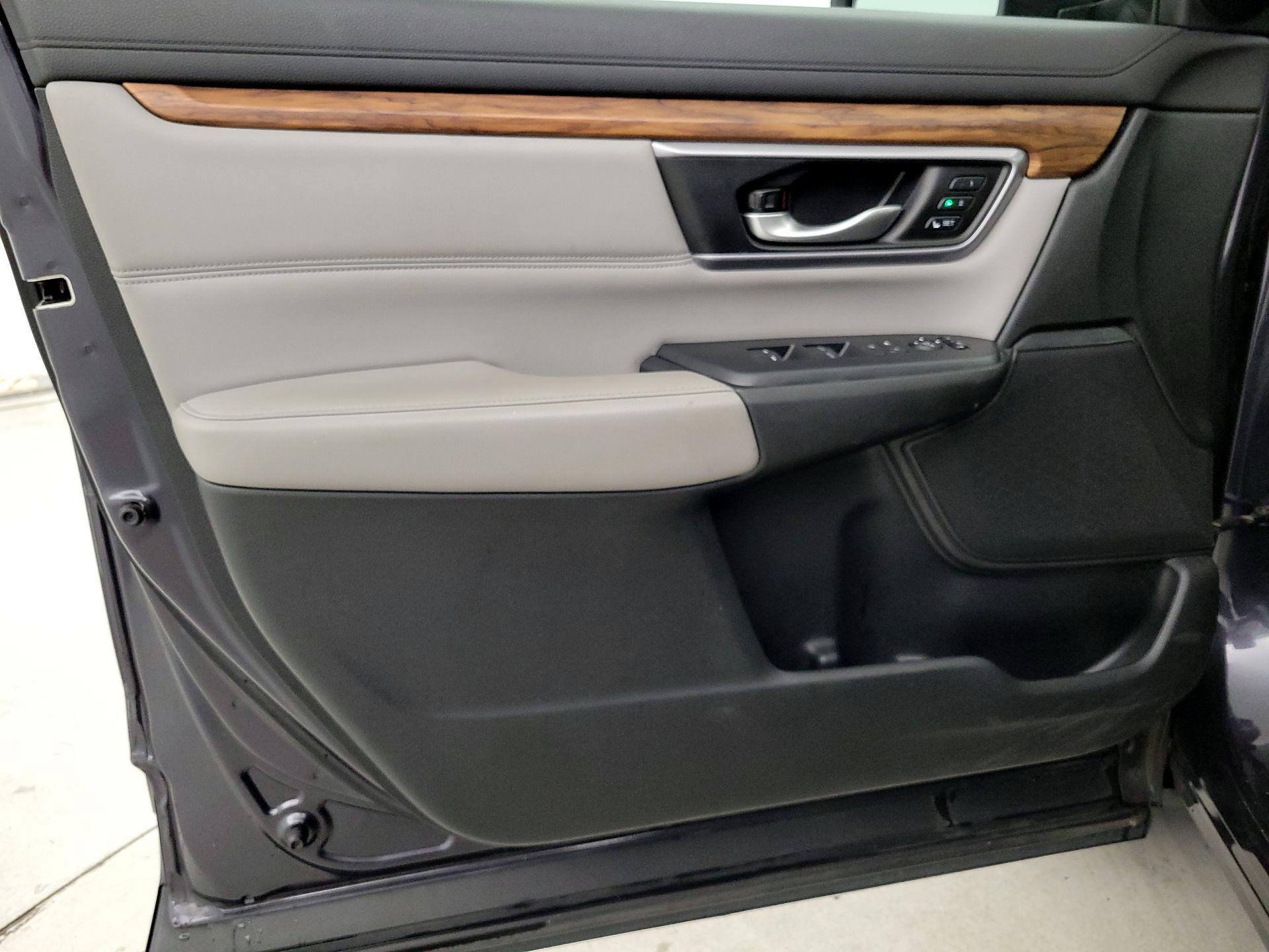 Thumbnail: 2017 Honda CR-V - 12