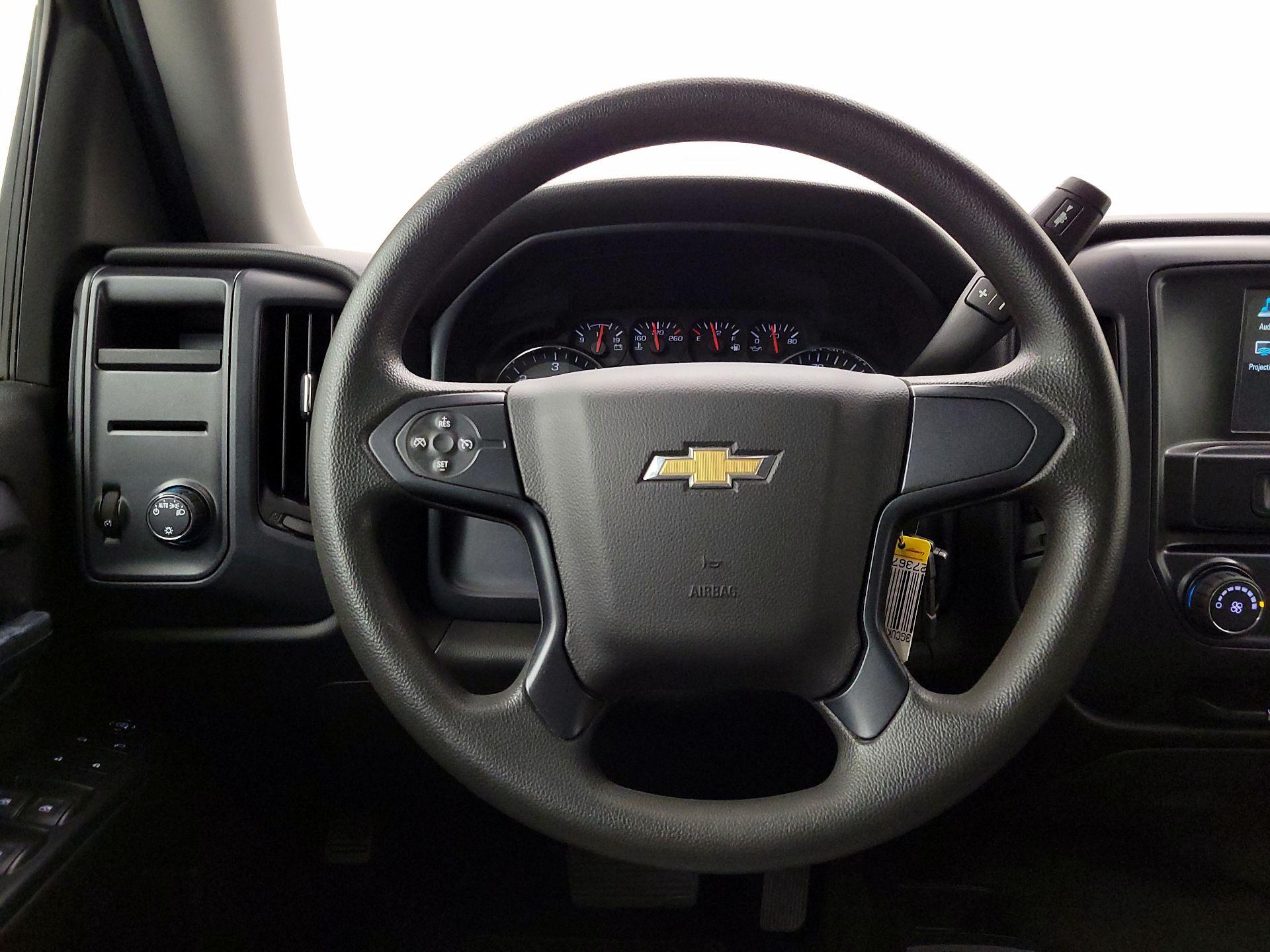 Thumbnail: 2018 Chevrolet Silverado 1500 - 10
