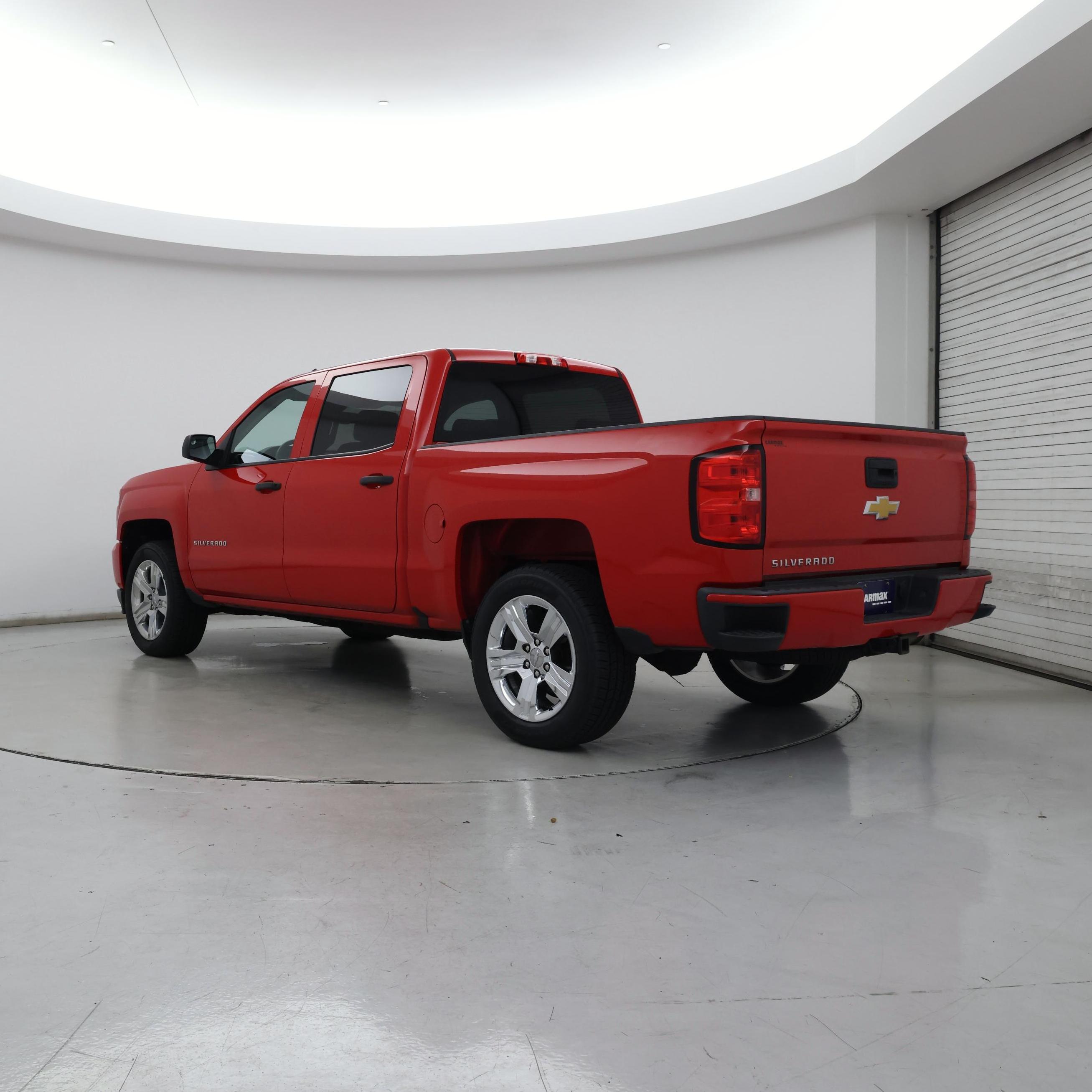 Thumbnail: 2018 Chevrolet Silverado 1500 - 2