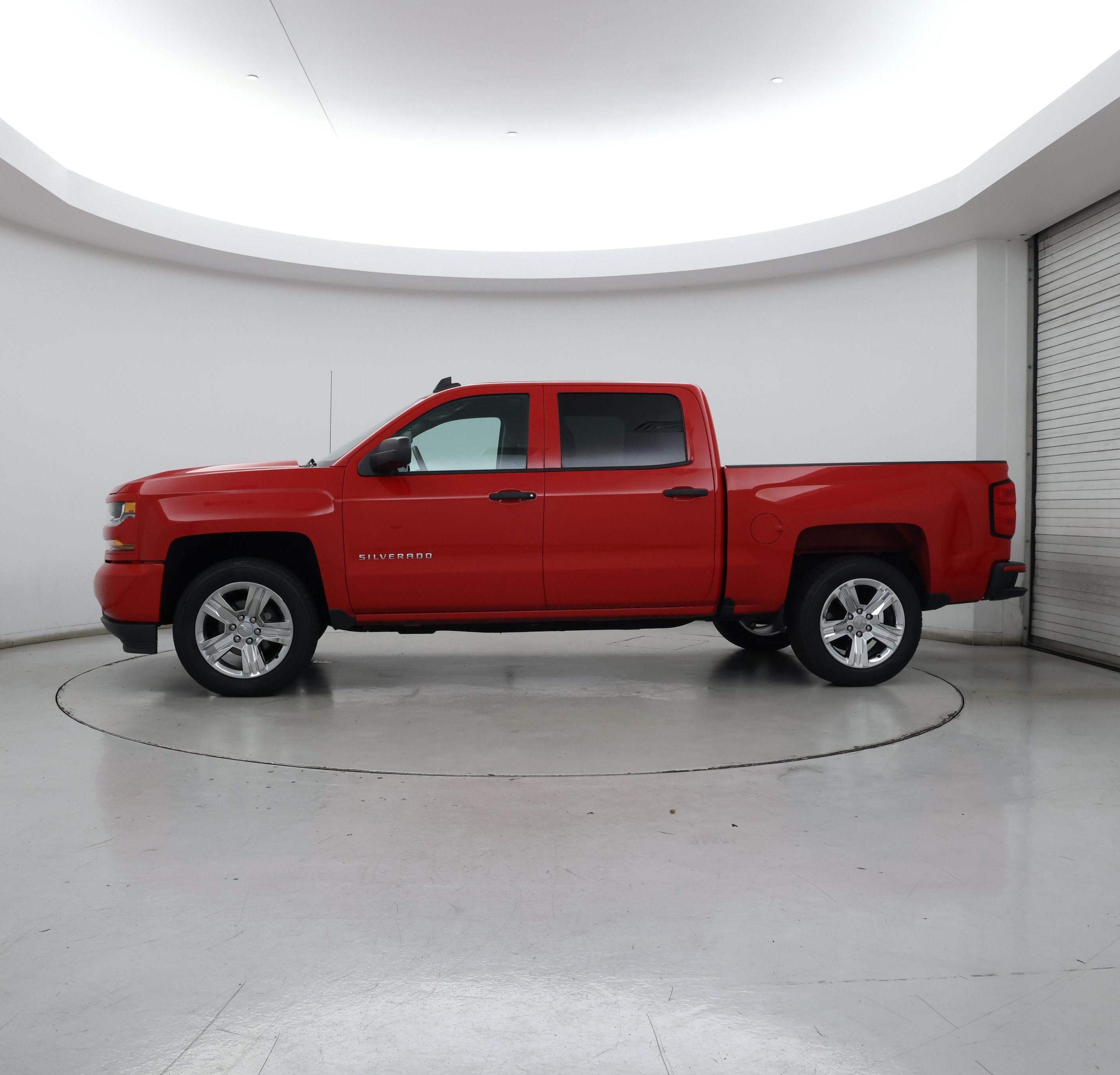 Thumbnail: 2018 Chevrolet Silverado 1500 - 3