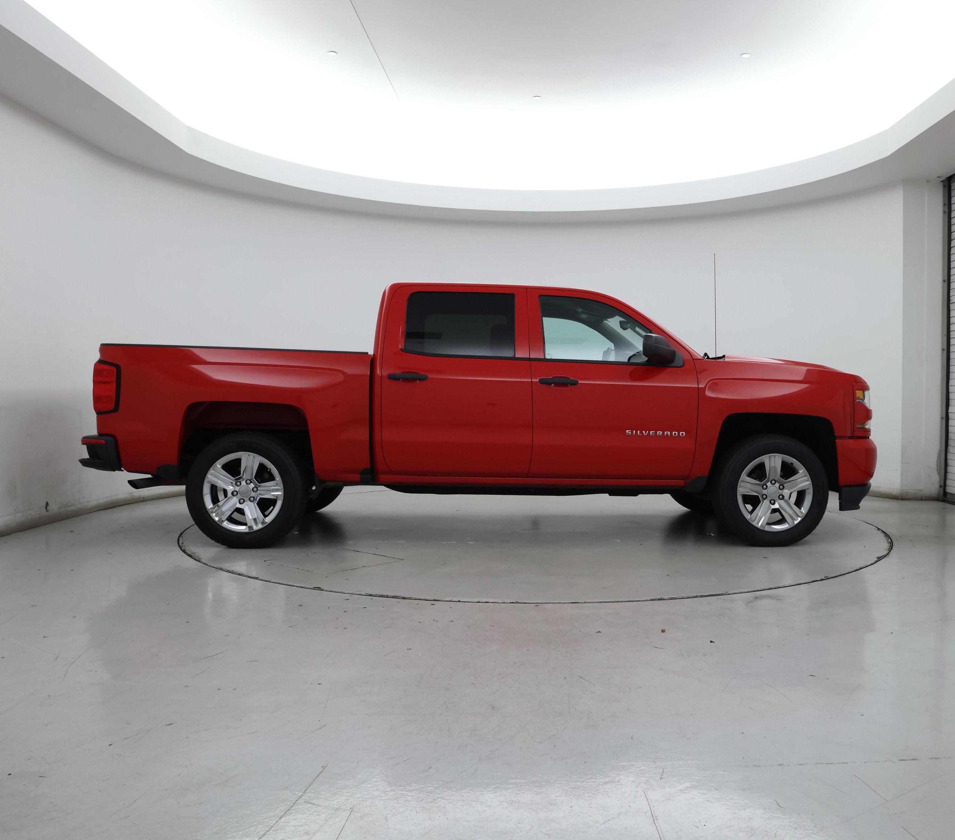 Thumbnail: 2018 Chevrolet Silverado 1500 - 7
