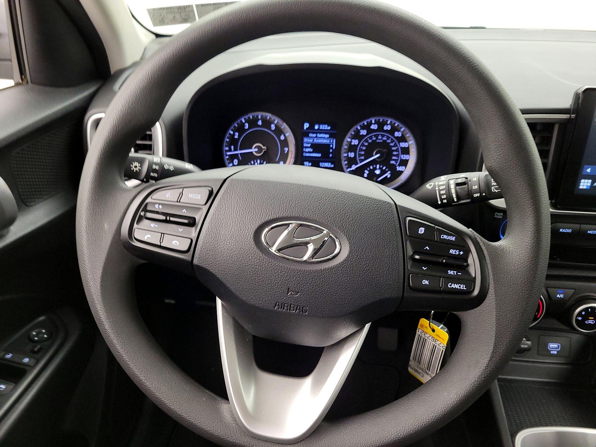Thumbnail: 2020 Hyundai Venue - 10
