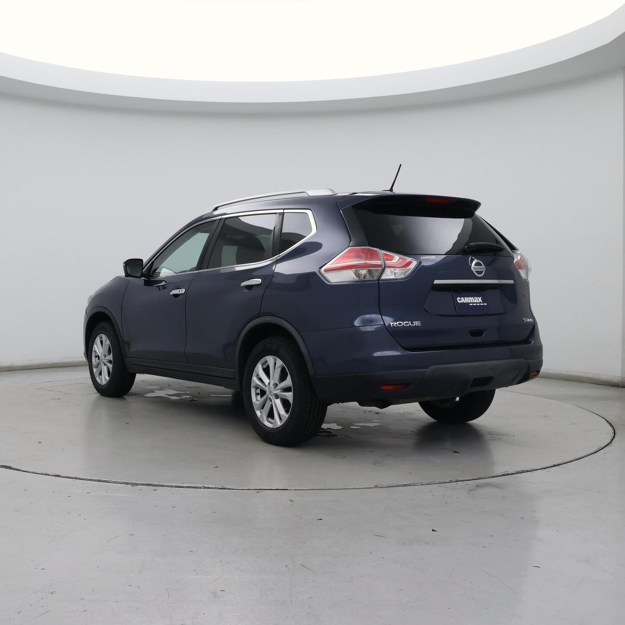 Thumbnail: 2016 Nissan Rogue - 2
