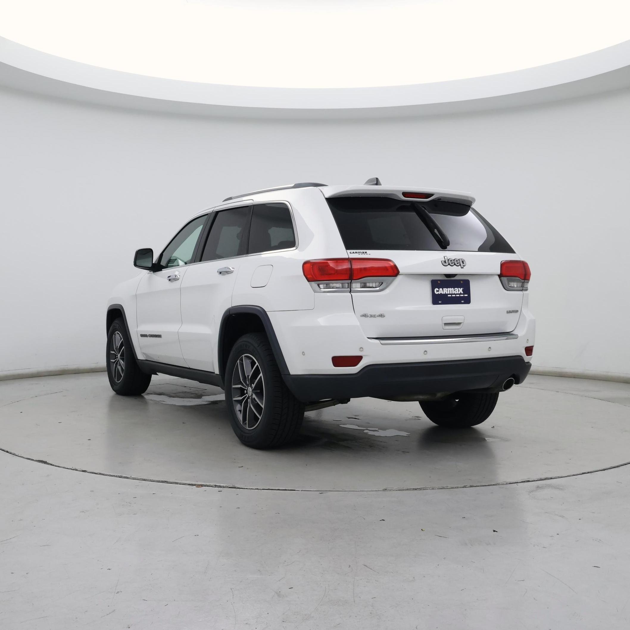 Thumbnail: 2018 Jeep Grand Cherokee - 2