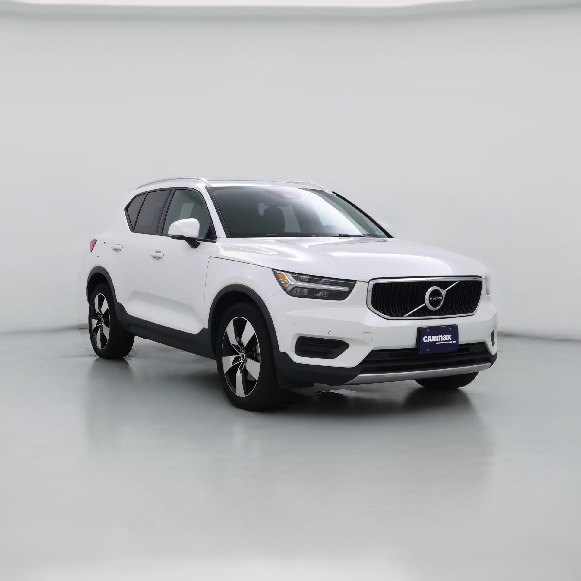 Thumbnail: 2020 Volvo XC40 - 1