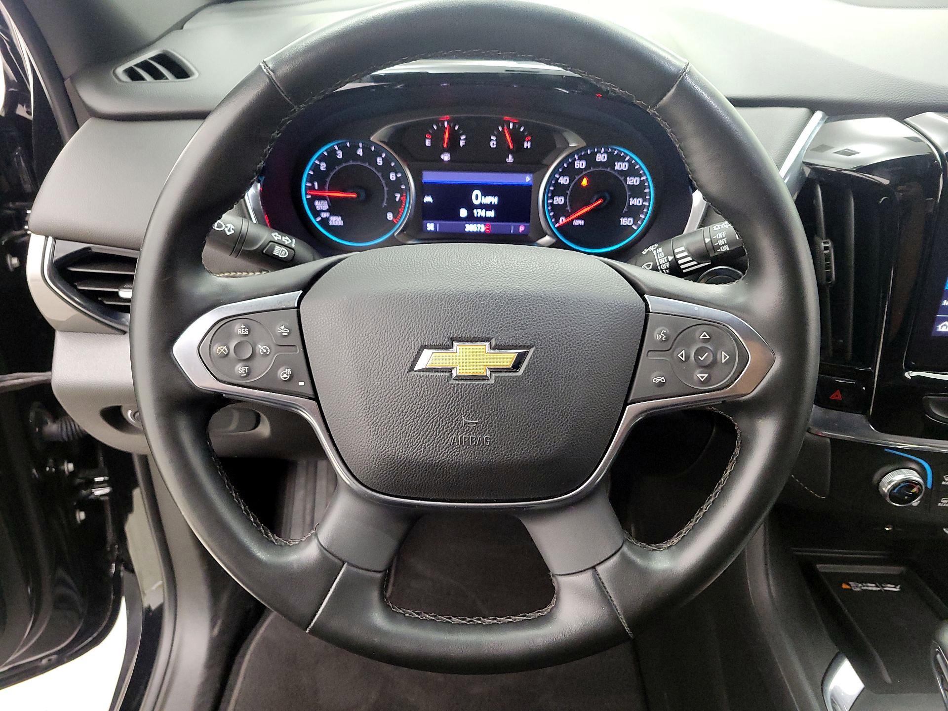Thumbnail: 2023 Chevrolet Traverse - 10