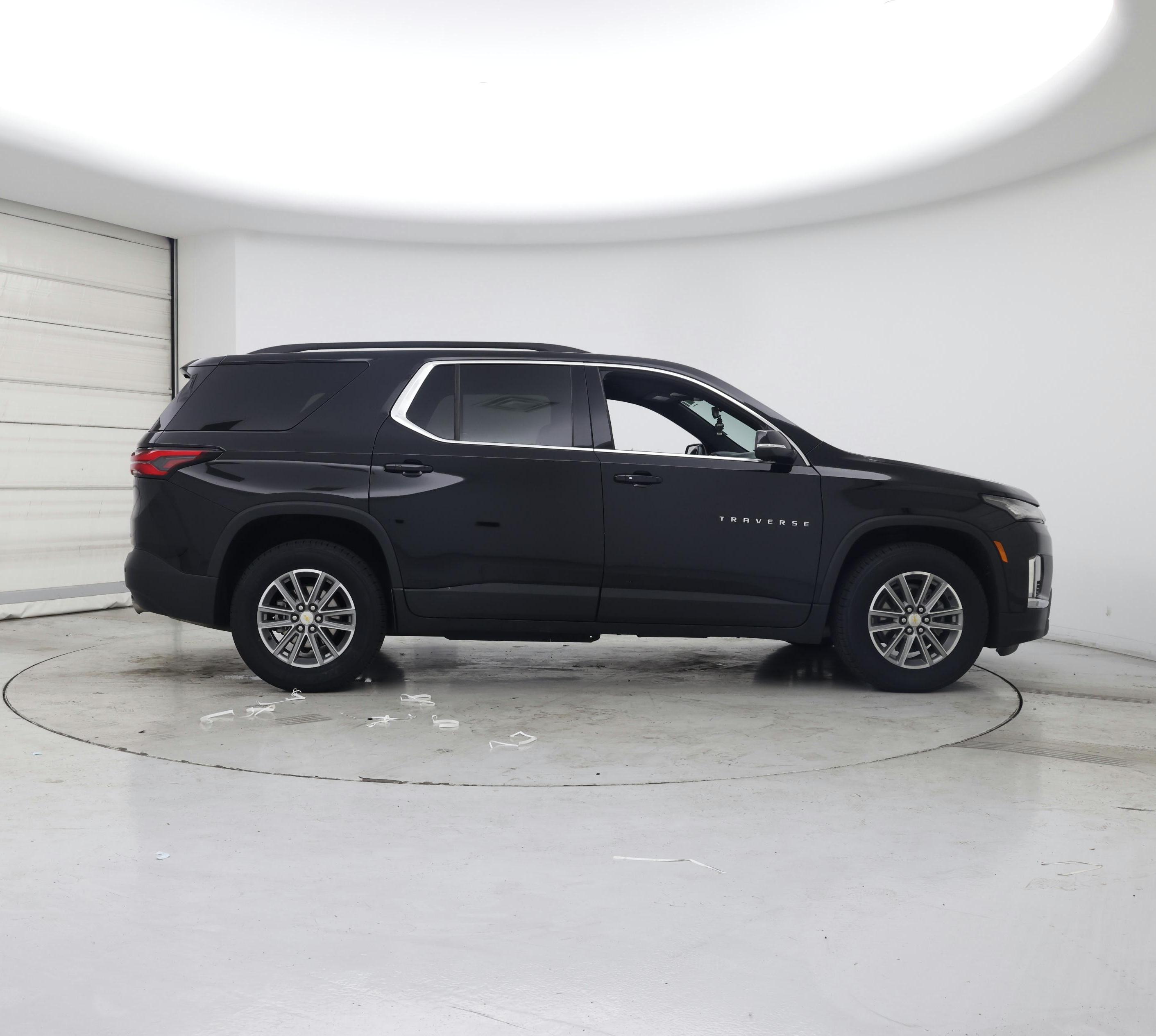 Thumbnail: 2023 Chevrolet Traverse - 7