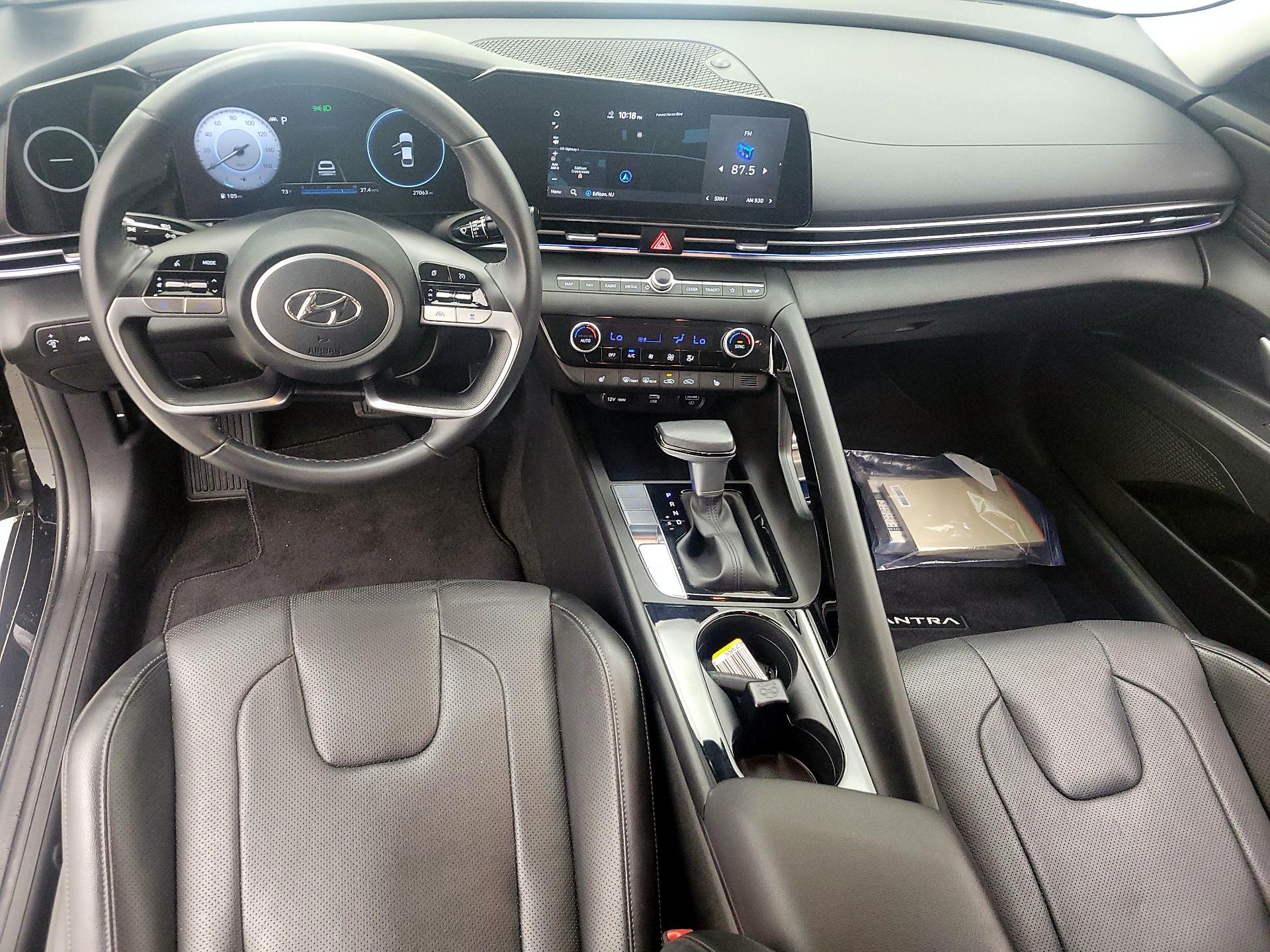 Thumbnail: 2023 Hyundai Elantra - 9
