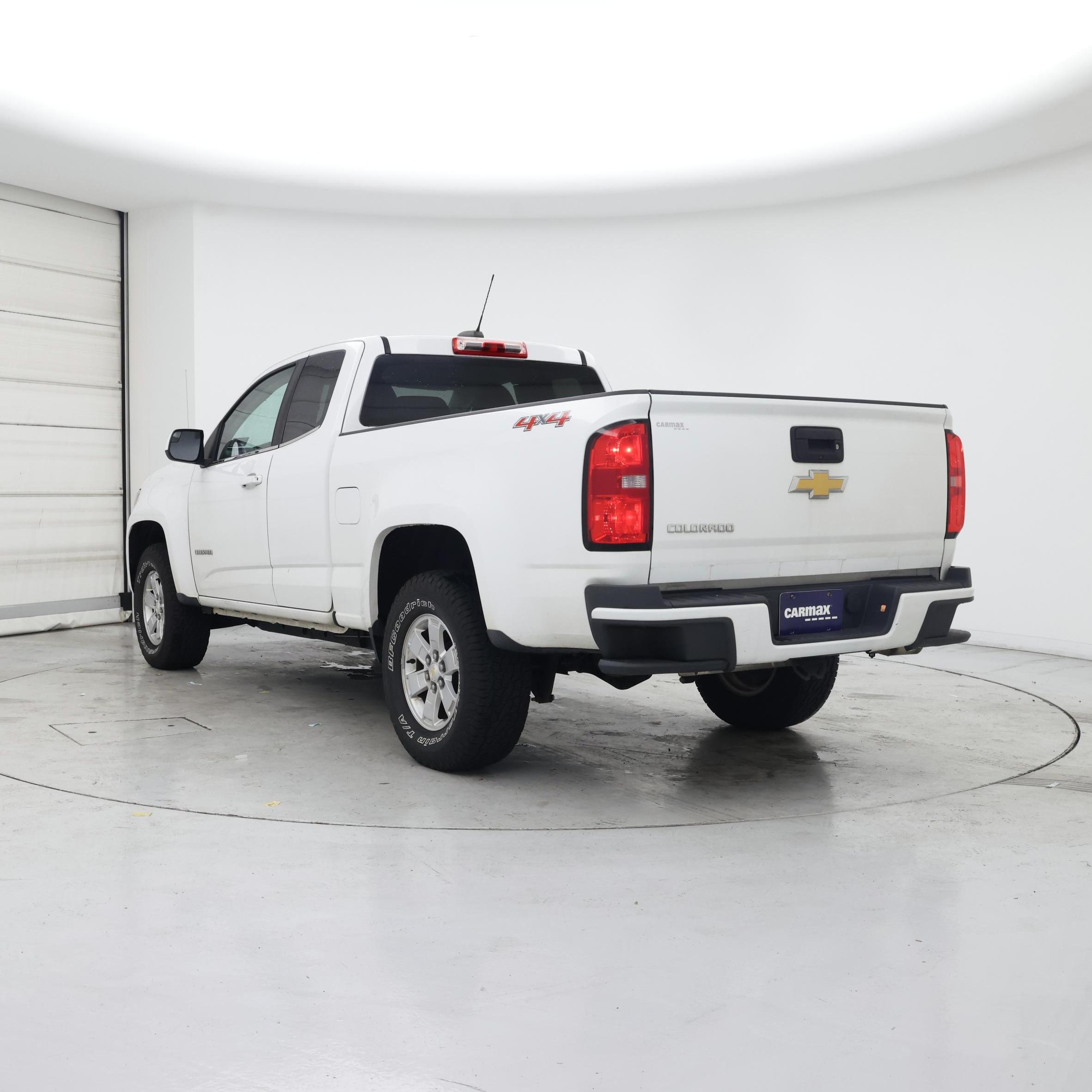 Thumbnail: 2019 Chevrolet Colorado - 2