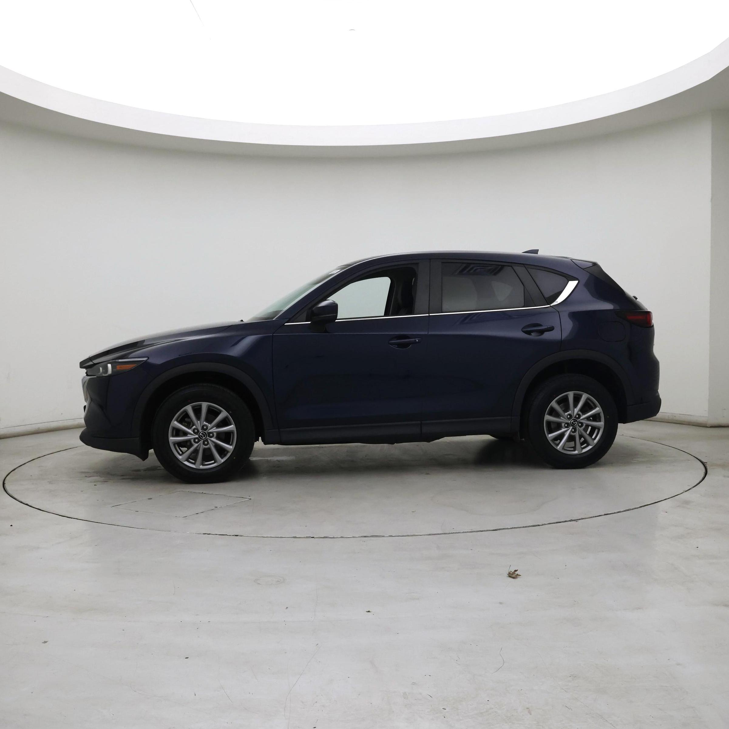 Thumbnail: 2022 Mazda CX-5 - 3