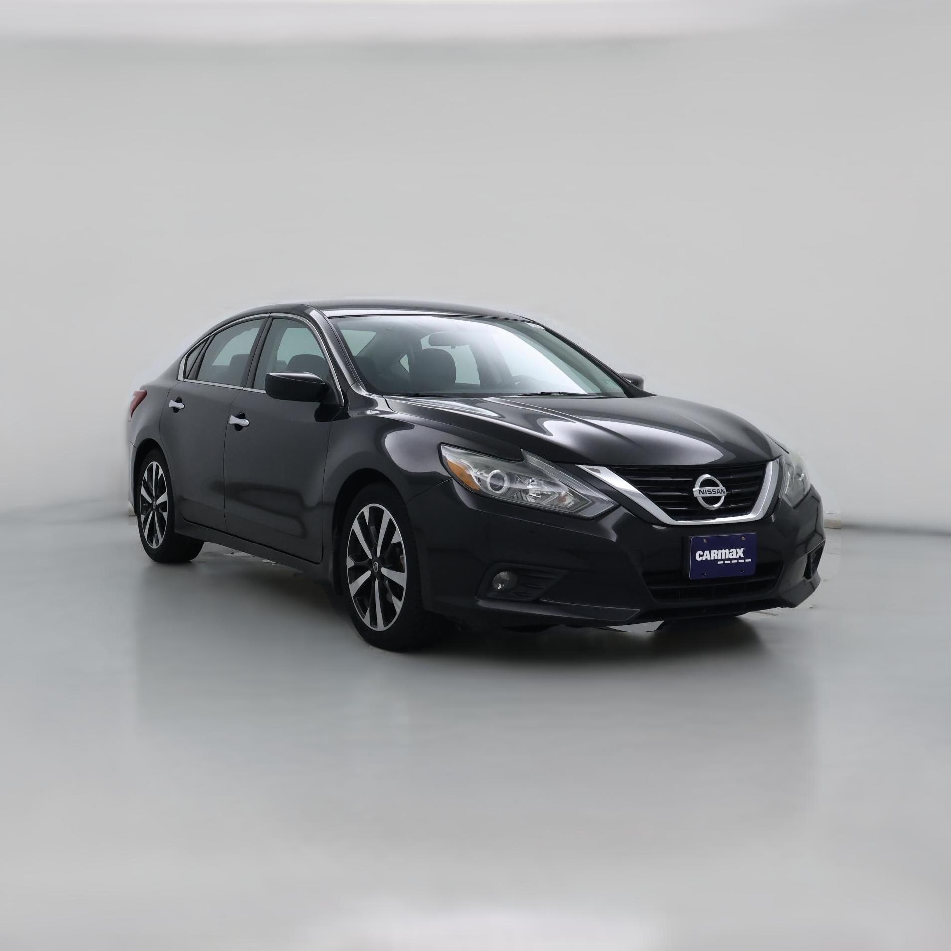 Thumbnail: 2018 Nissan Altima - 1