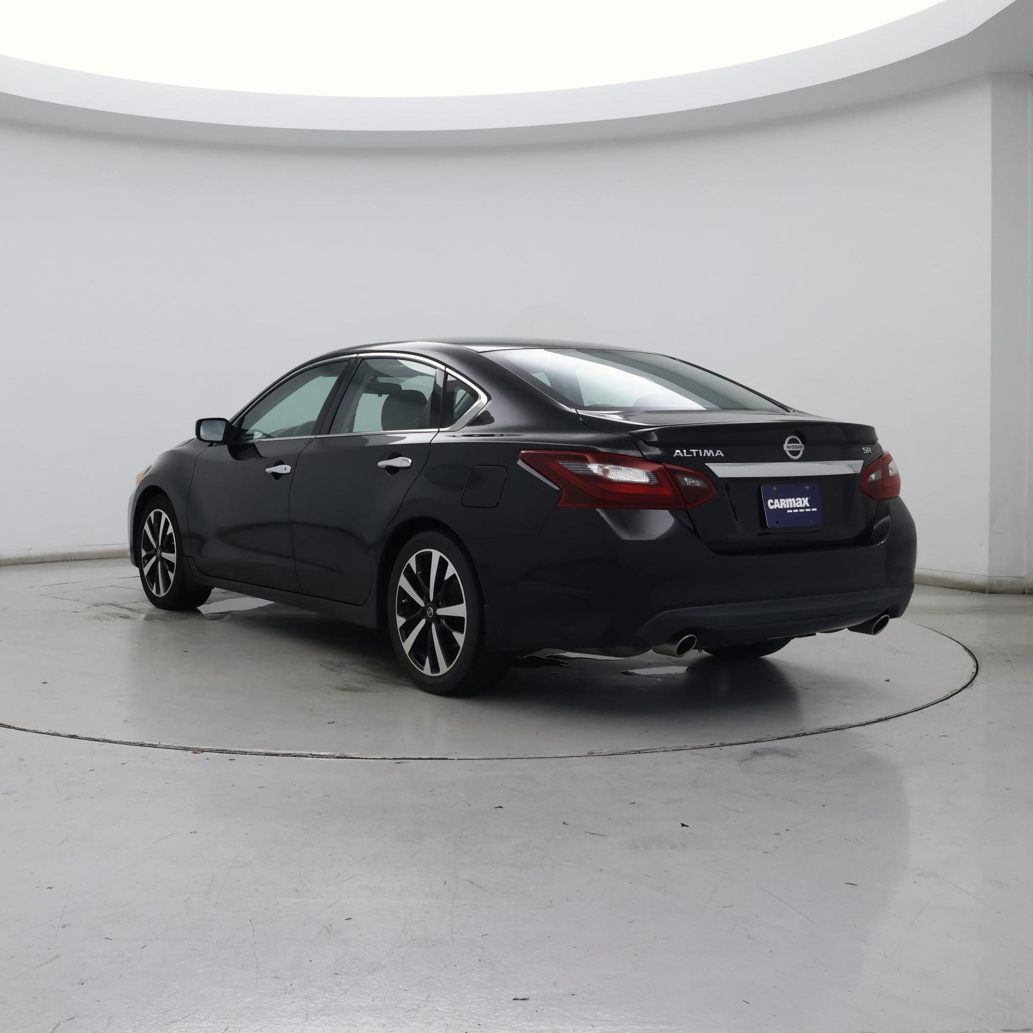 Thumbnail: 2018 Nissan Altima - 2