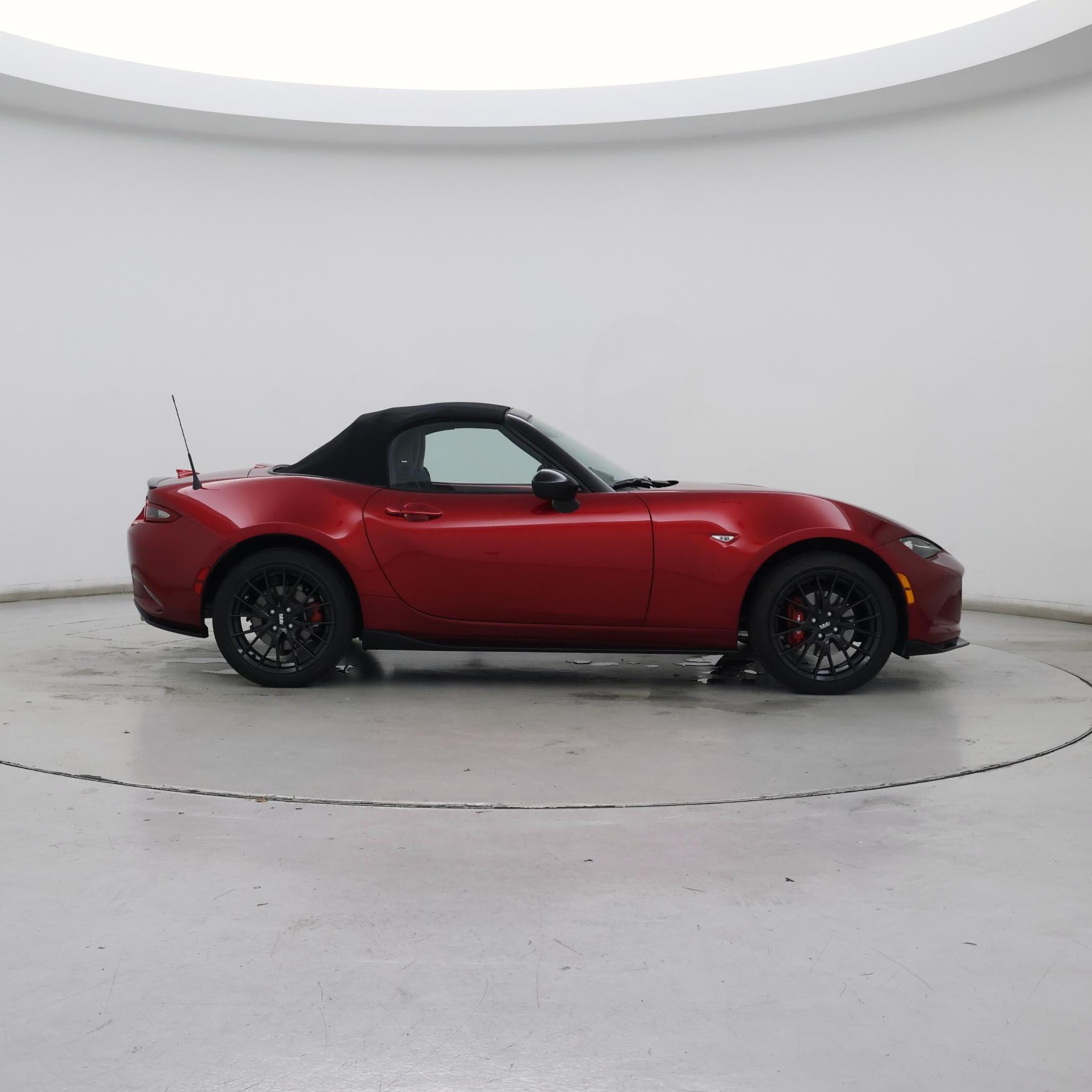 Thumbnail: 2023 Mazda MX-5 Miata - 7