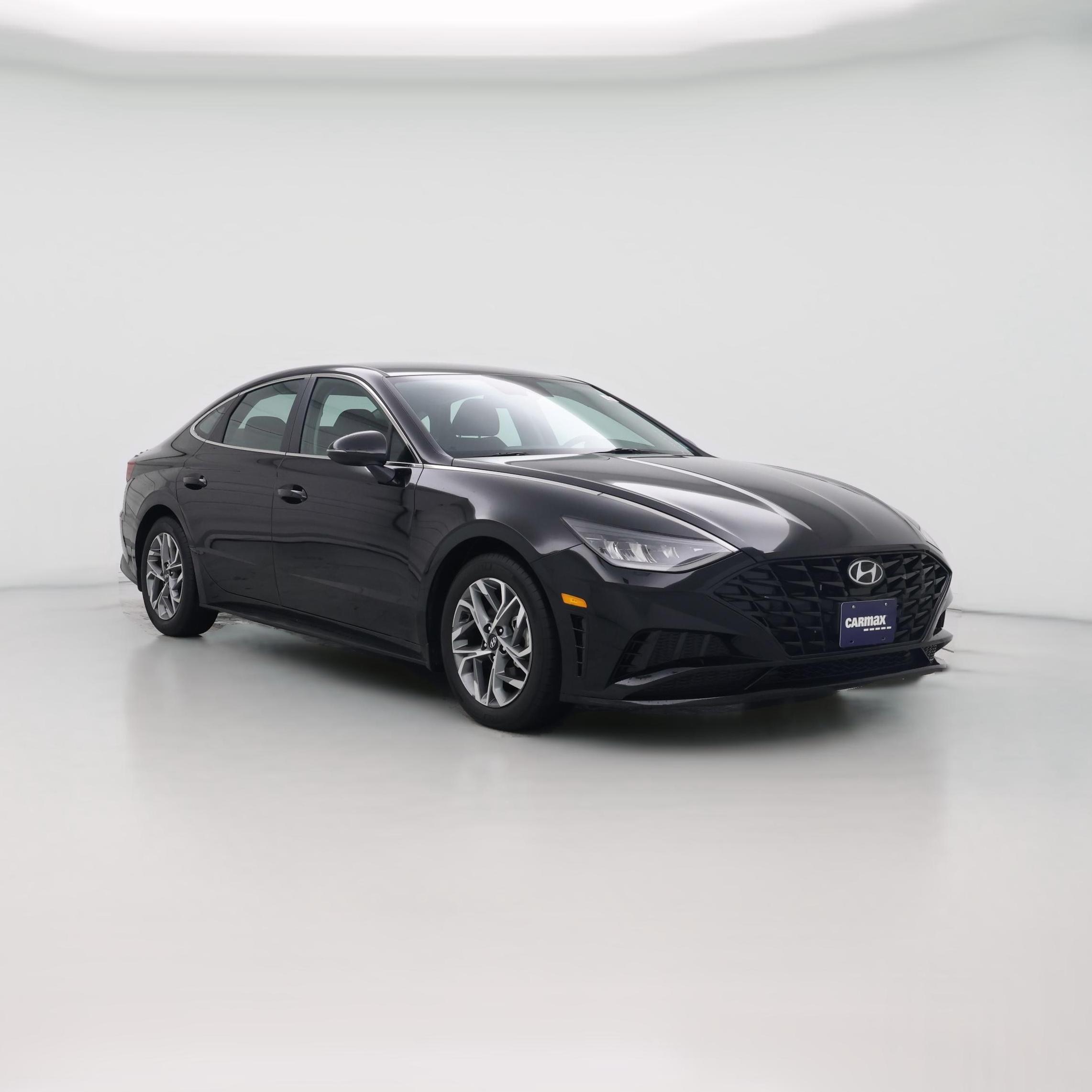 Thumbnail: 2023 Hyundai Sonata - 1