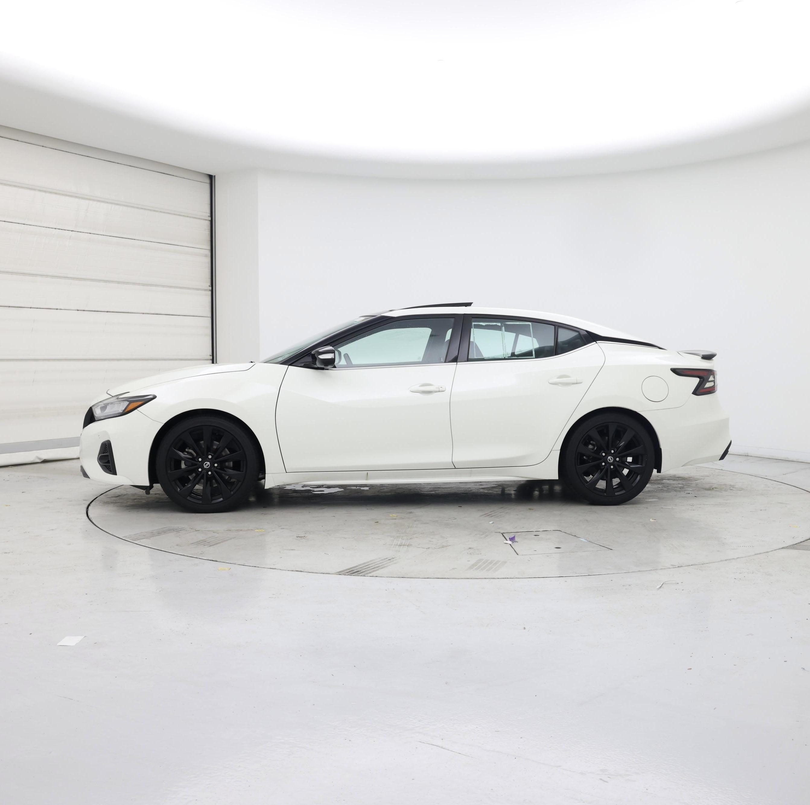Thumbnail: 2021 Nissan Maxima - 3