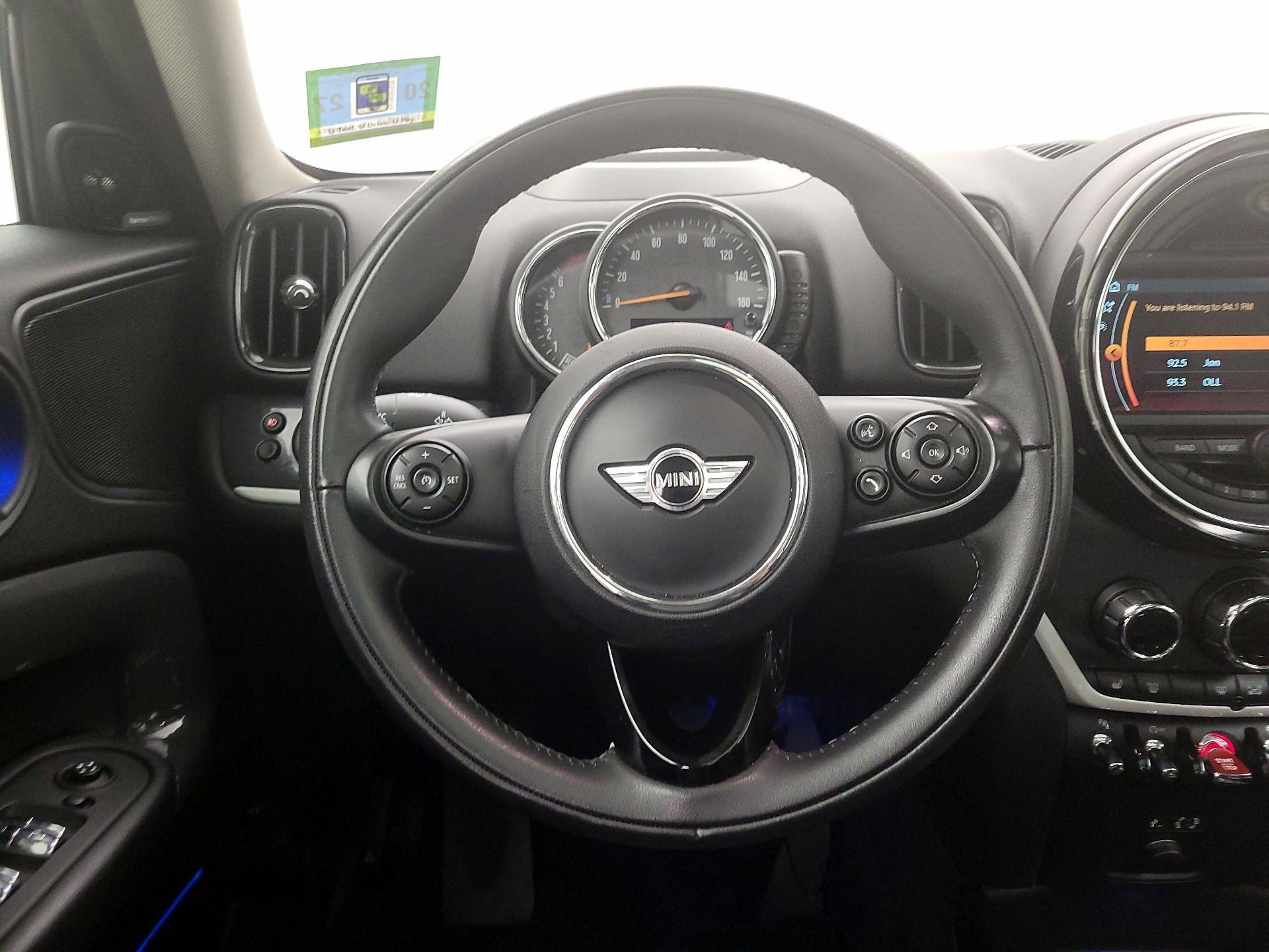 Thumbnail: 2017 MINI Cooper Countryman - 10