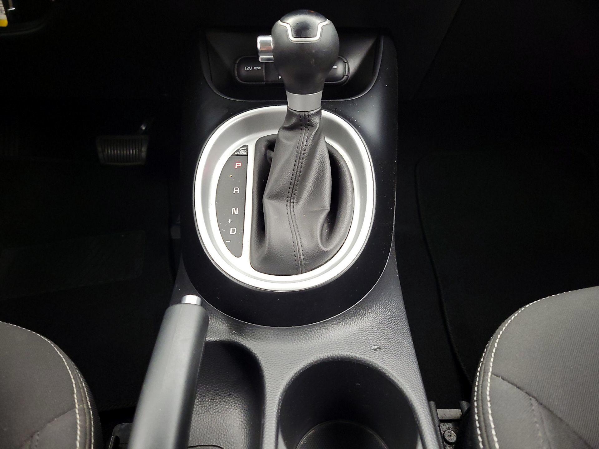 Thumbnail: 2019 Kia Soul - 17