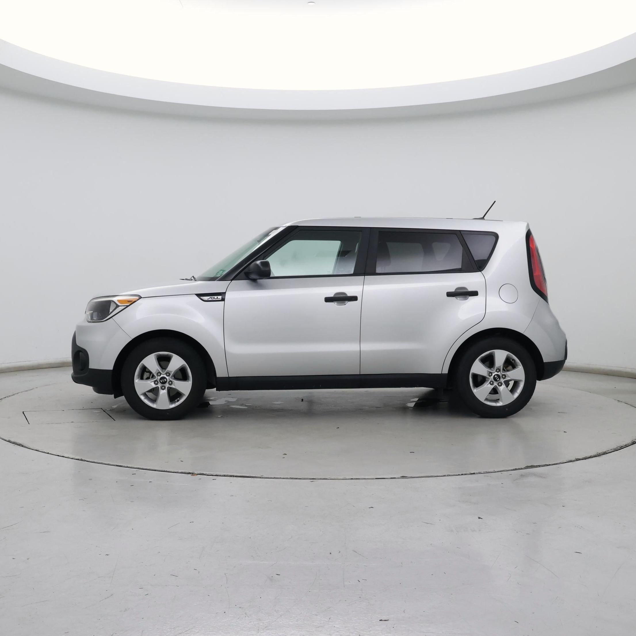 Thumbnail: 2019 Kia Soul - 3