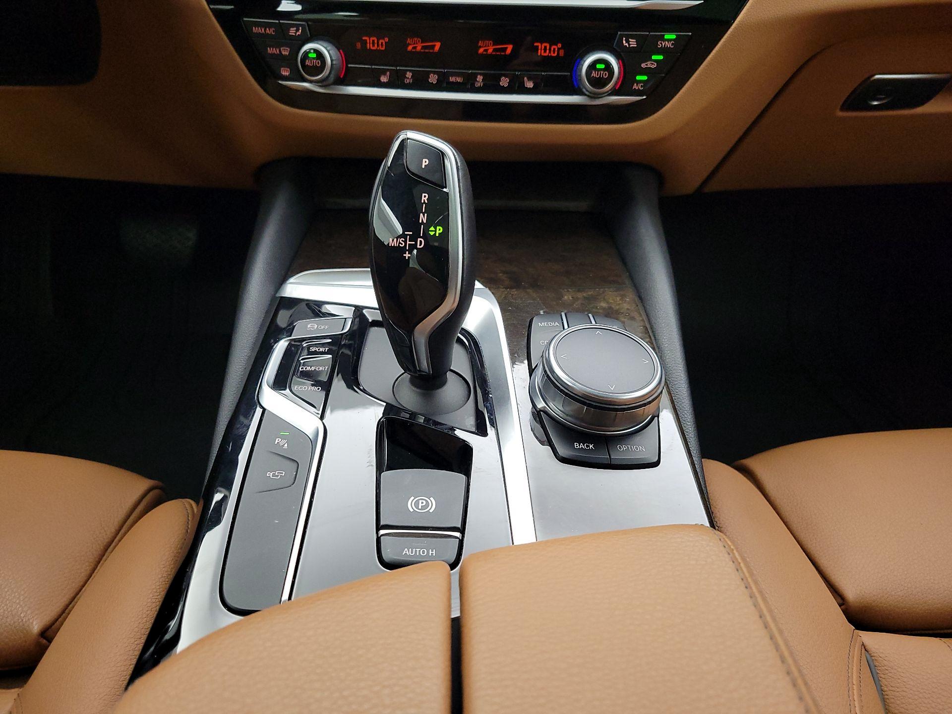 Thumbnail: 2017 BMW 5 Series - 18
