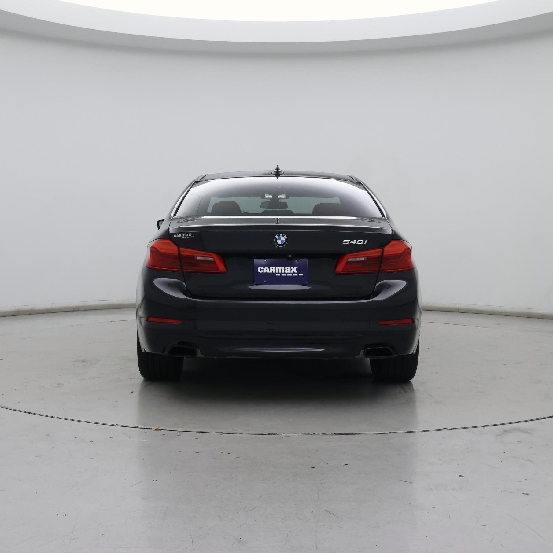 Thumbnail: 2017 BMW 5 Series - 6
