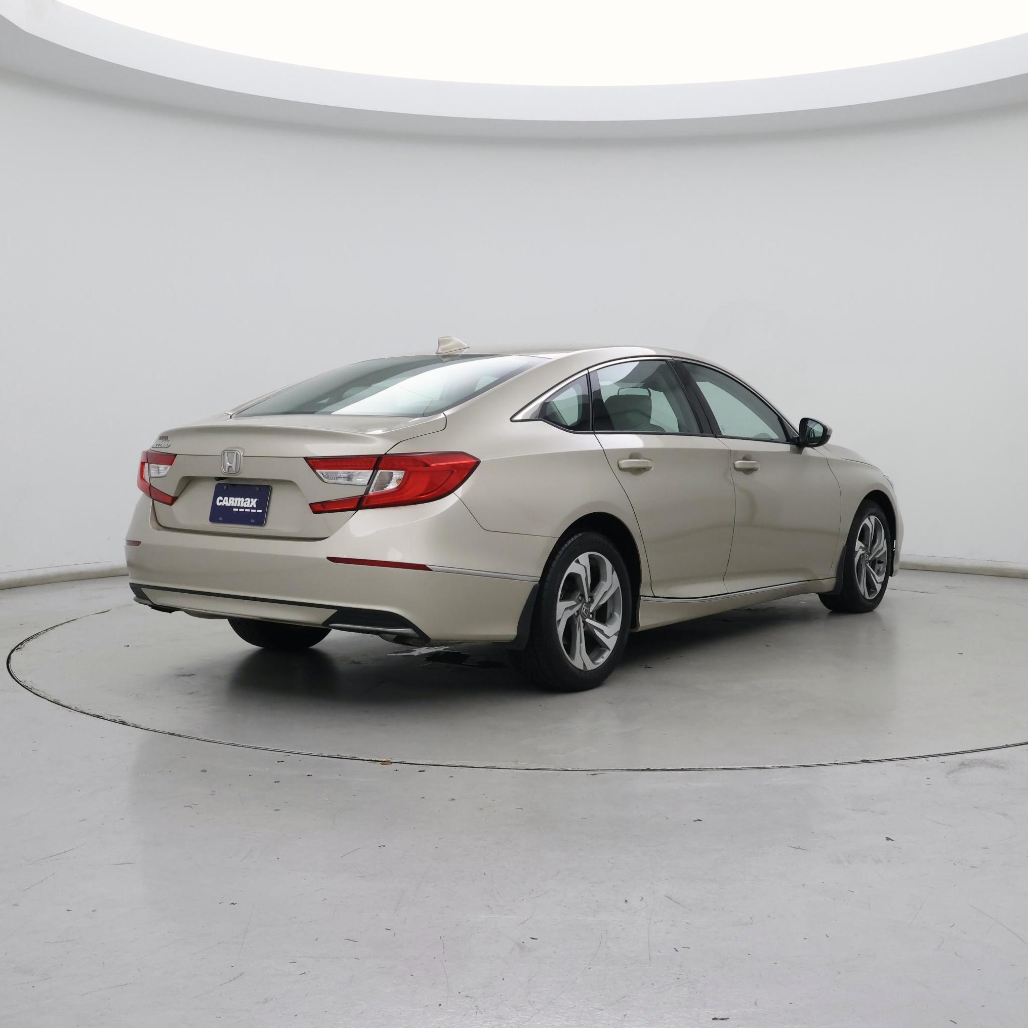 Thumbnail: 2018 Honda Accord - 8