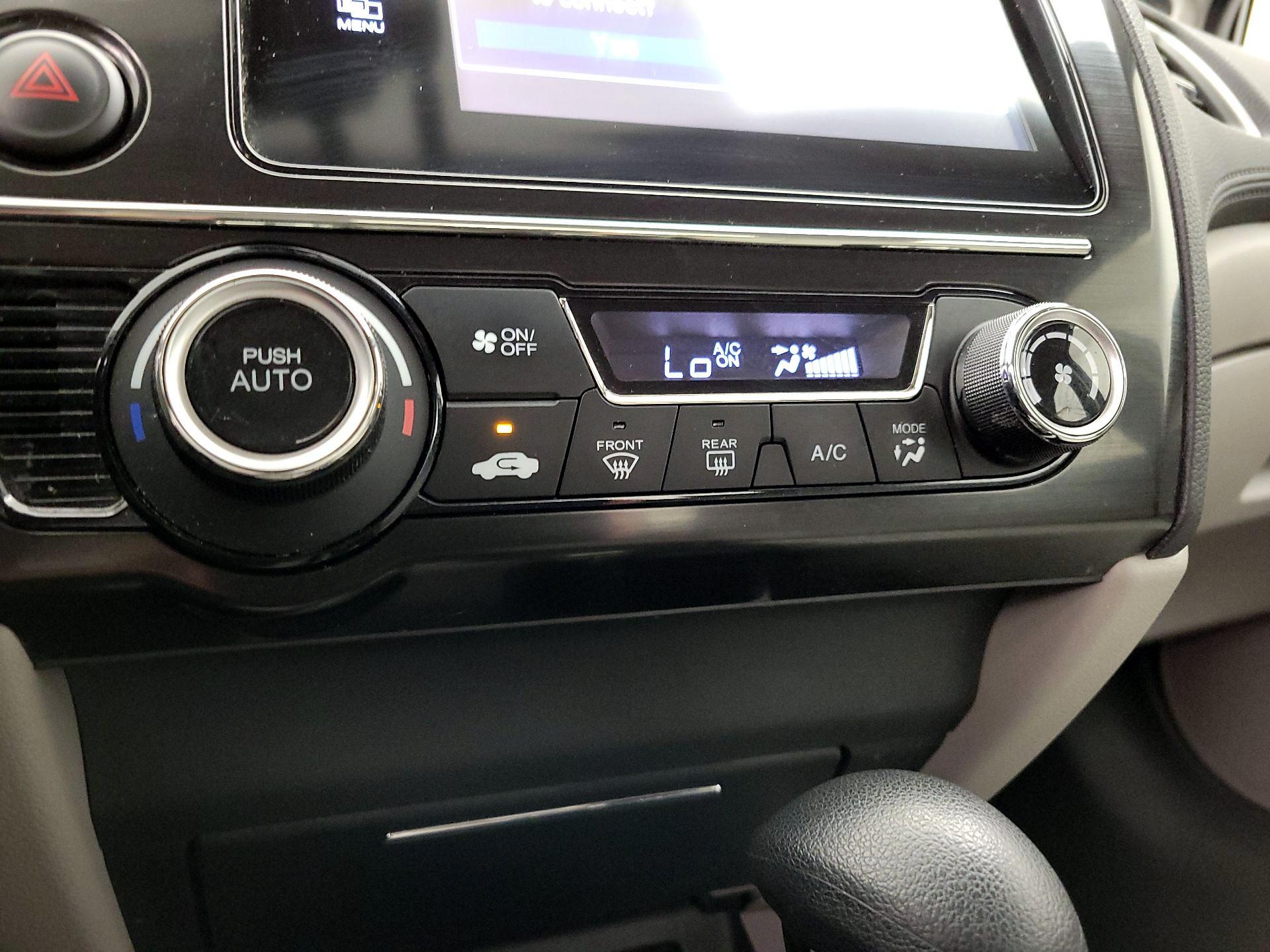 Thumbnail: 2015 Honda Civic - 16