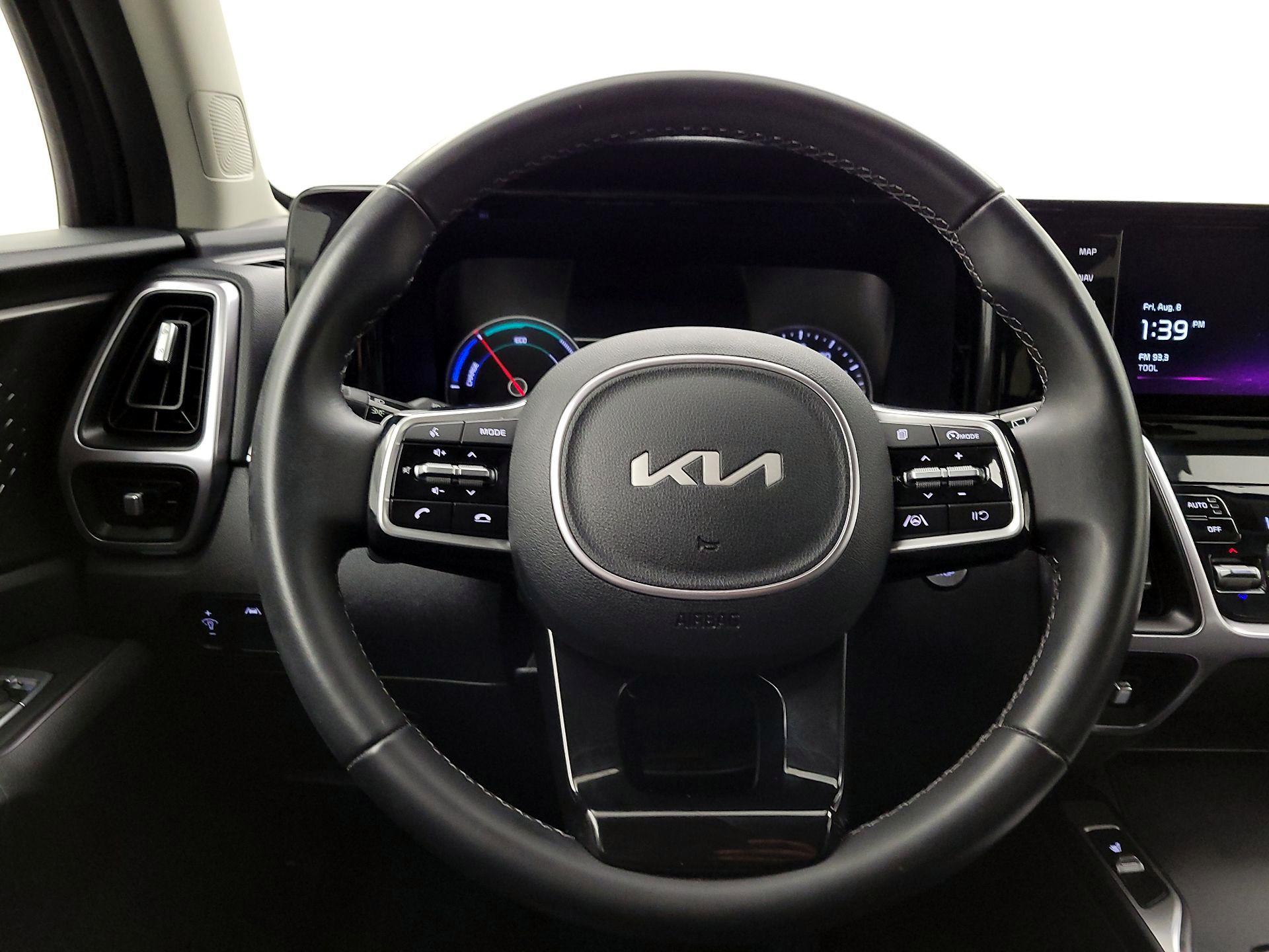 Thumbnail: 2022 Kia Sorento - 10